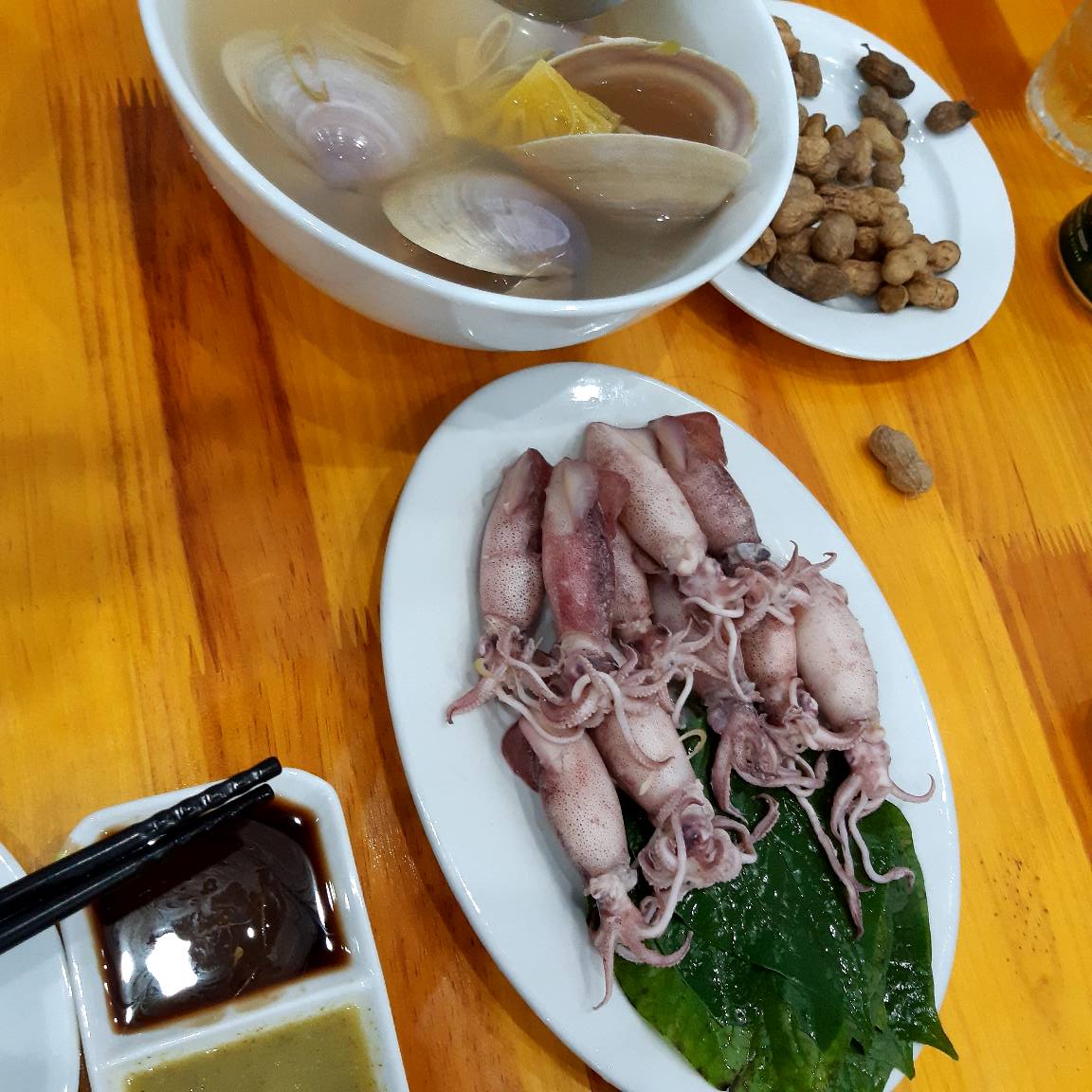 Nhà Hàng Rum Biển | Con Cuông