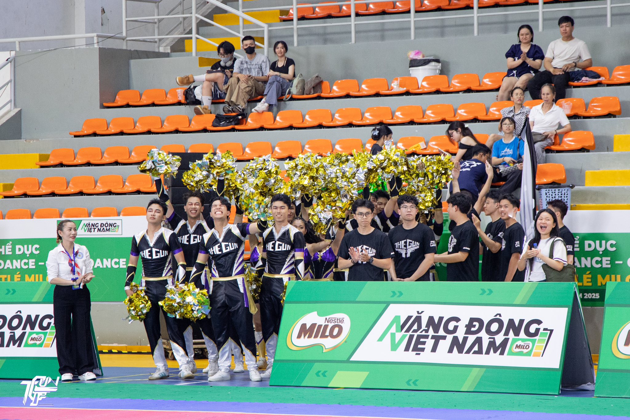 TheGun Cheerleading Squad... - TheGun Cheerleading Squad