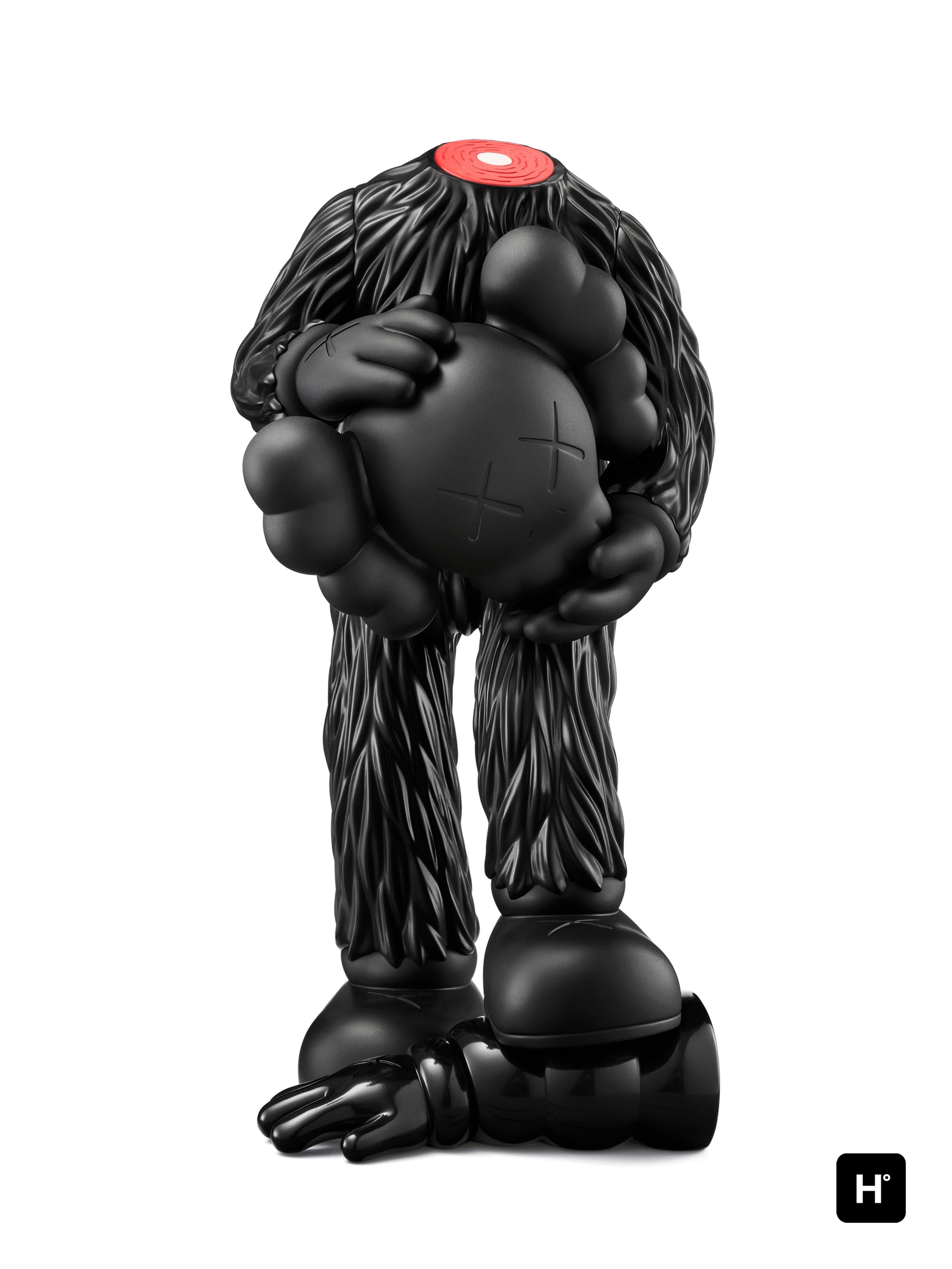 KAWS has revealed a new 'FELLOWS' figure ❌❌ Releasing in July