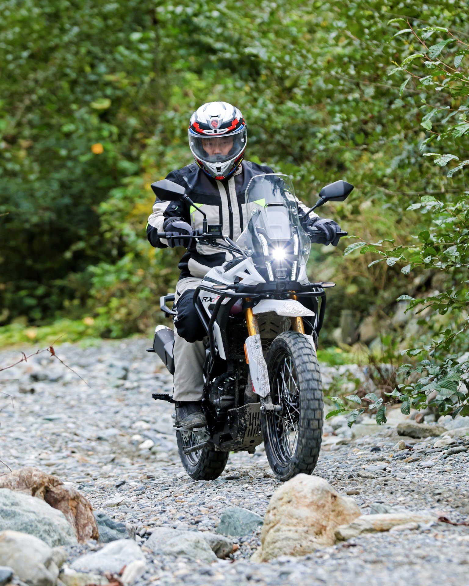 Every mile on the Cyclone RX2 strips away the noise and brings you