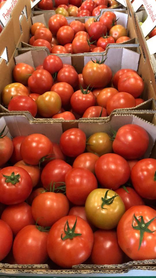 Katunga Fresh - 🍅 loose tomatoes for sale 🍅 Medium 10kg... | Facebook