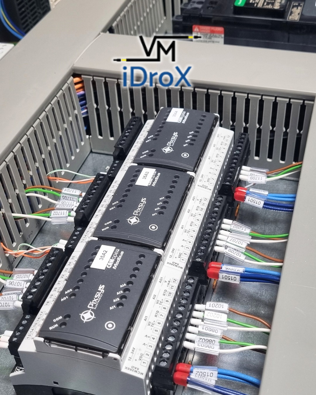 VM idrox