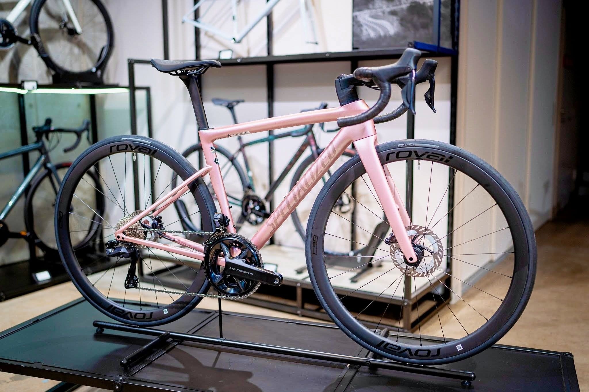Last Unit ? 52, 54 Size 2025 SPECIALIZED Tarmac SL8 EXPERT. New 