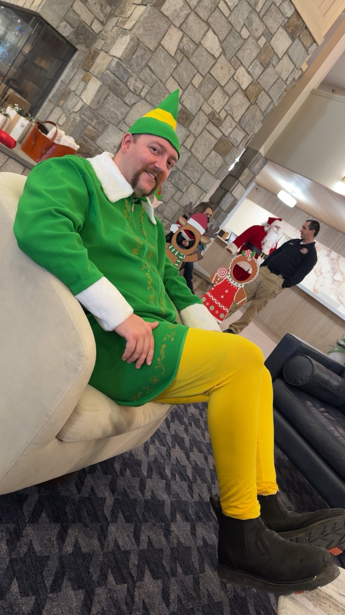 Shavers - ’Twas the day before Christmas on Snowshoe Mountain so bright ...