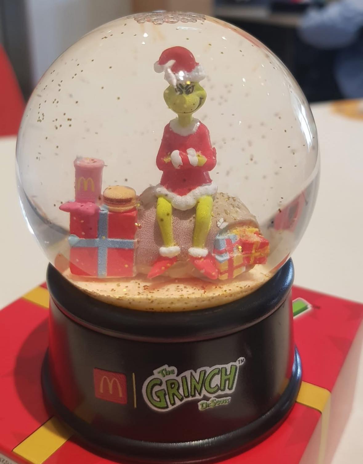 It's finally here, THE GRINCH MEAL with an Aussie Christmas twist