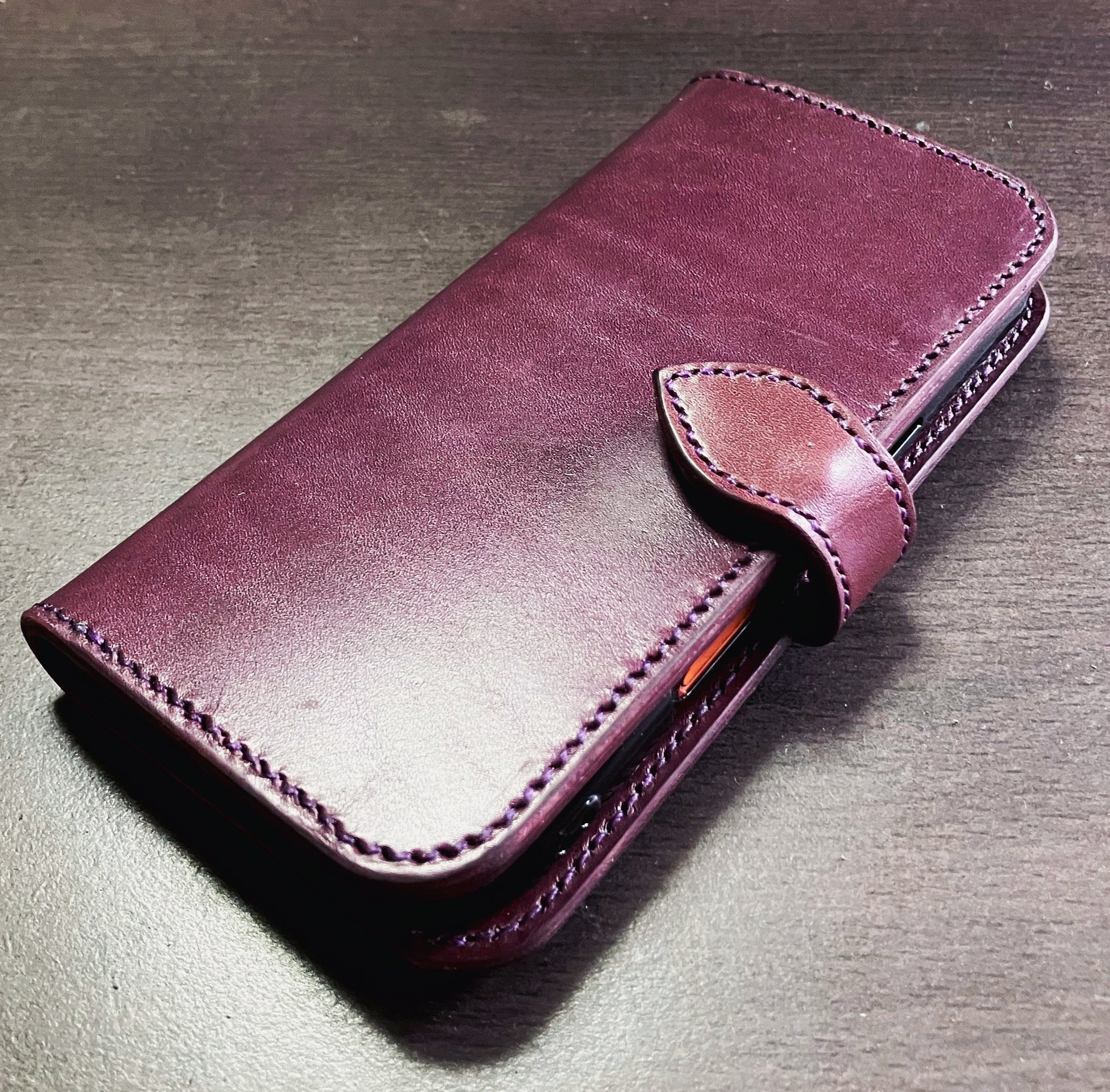 Silver&leather xyz