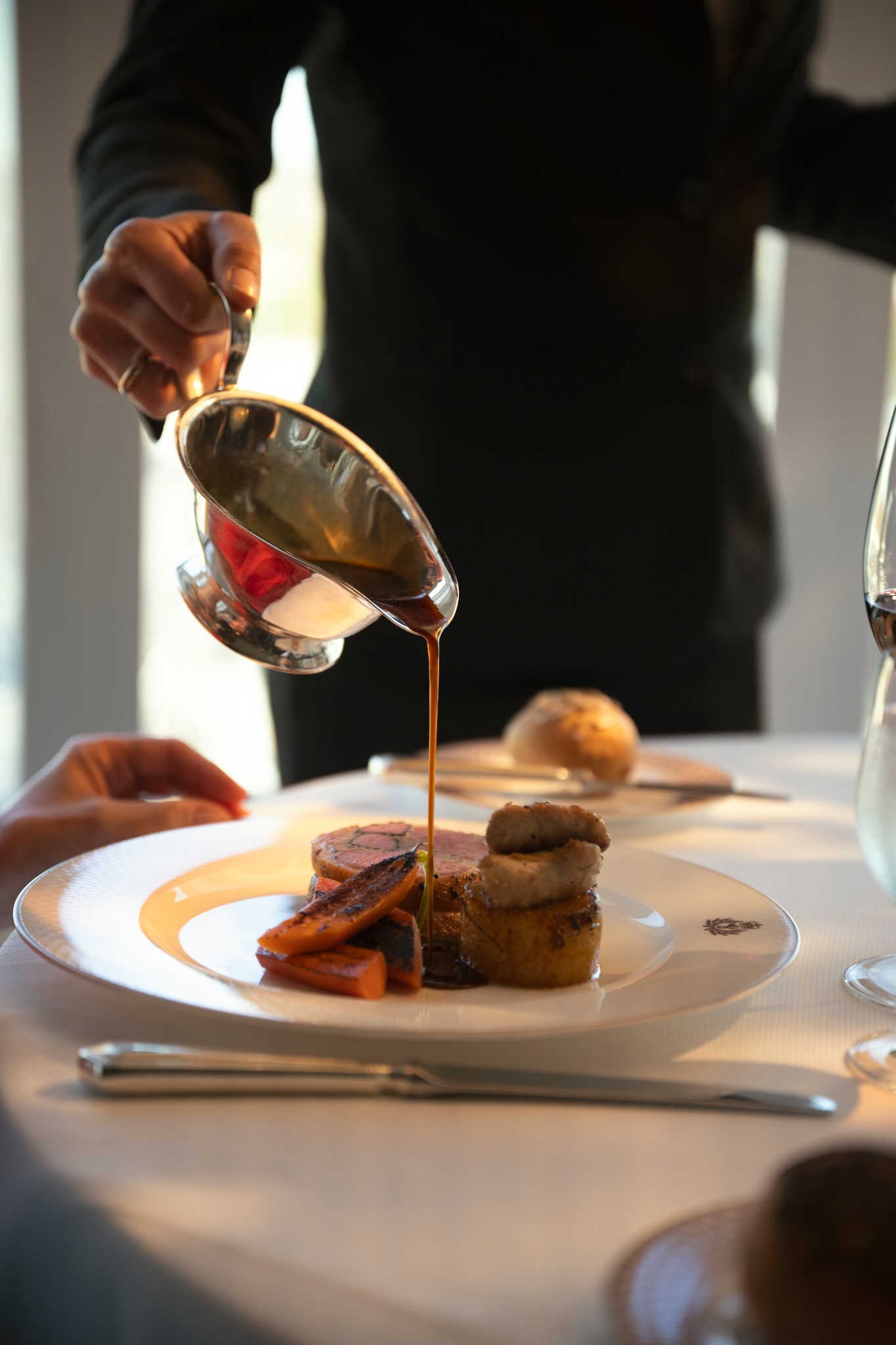 Cunard - Discover the finest dining, anywhere in the... | Facebook