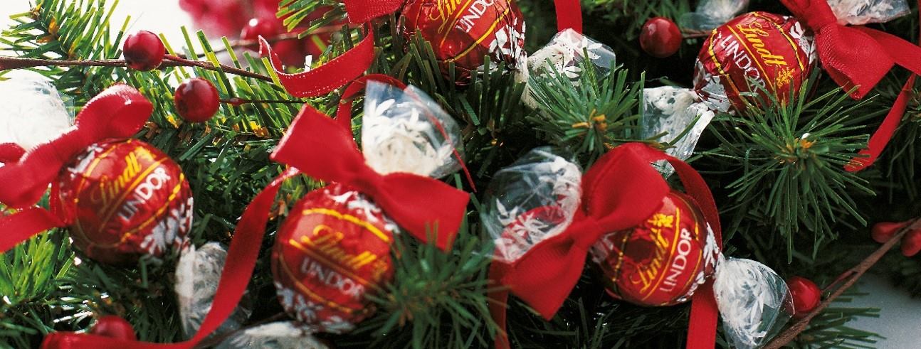 Lindt - In 1949 the LINDT Master Chocolatiers created a true ...
