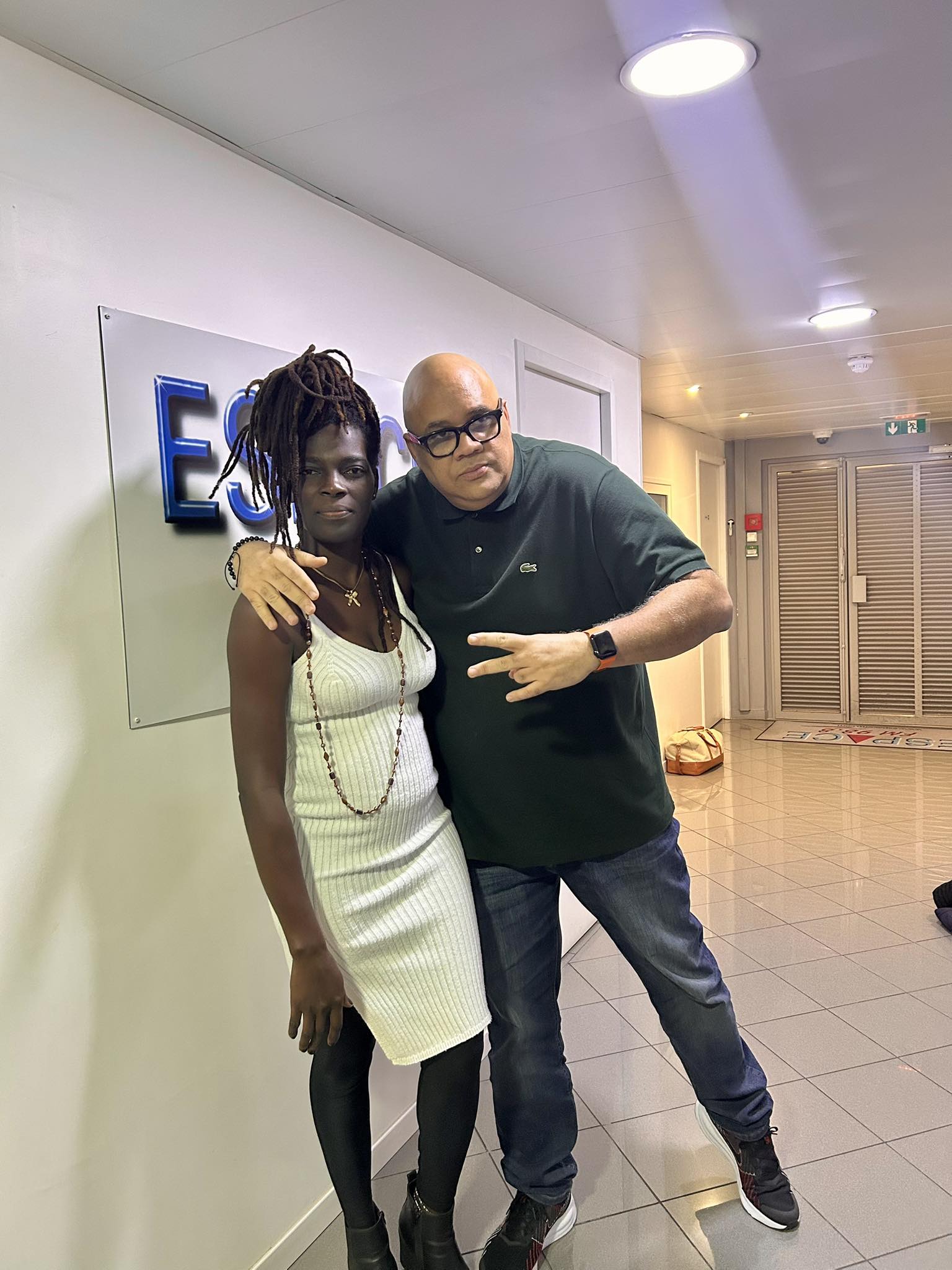 Thòy'Art - Nou la👇🏿👇🏿👇🏿 J'écoute Espace FM ! https://apps.apple.com/us ...
