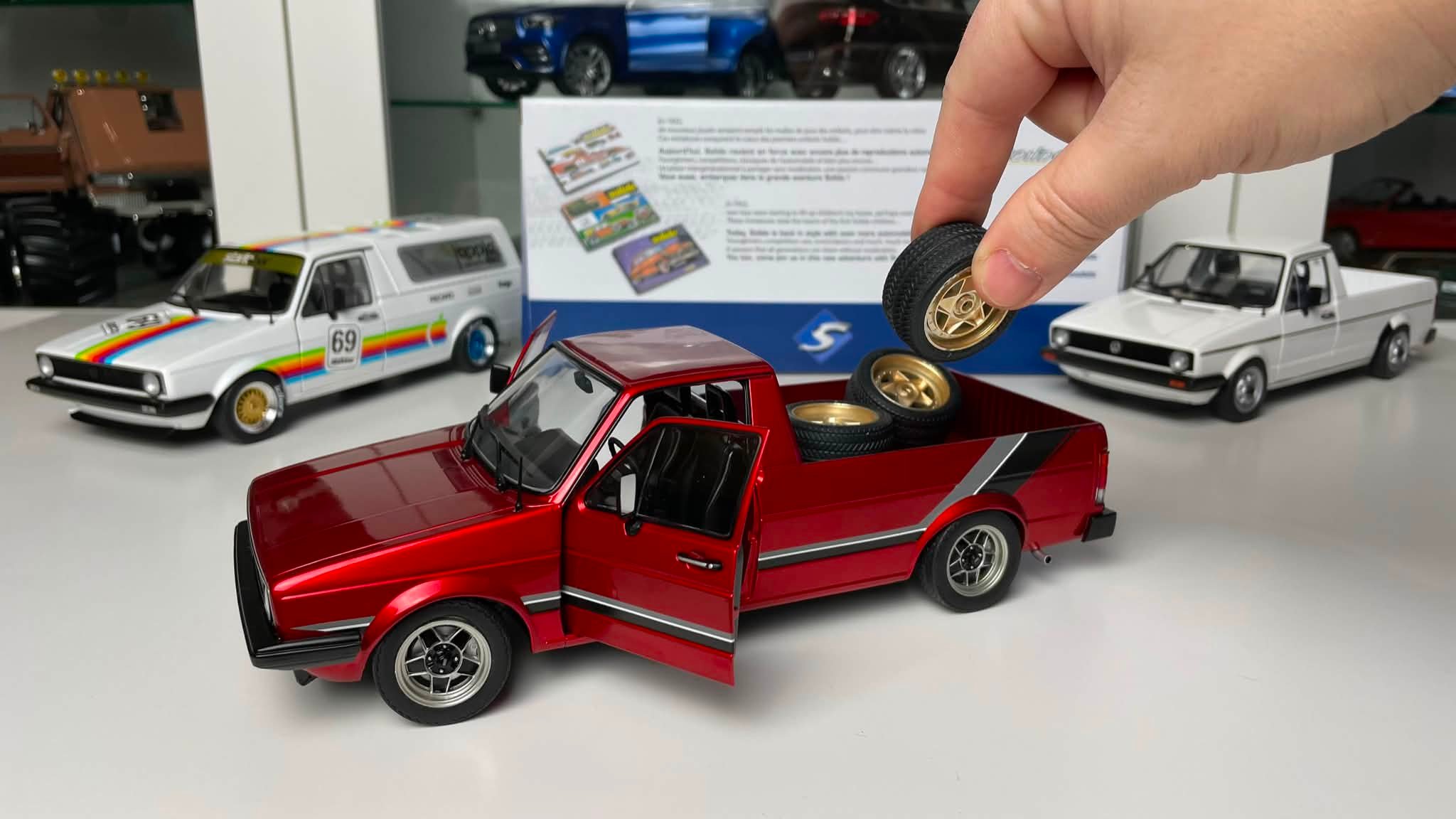 ソリド 1/18 フォルクスワーゲン キャディ ピックアップ Mk.1 マルボロ