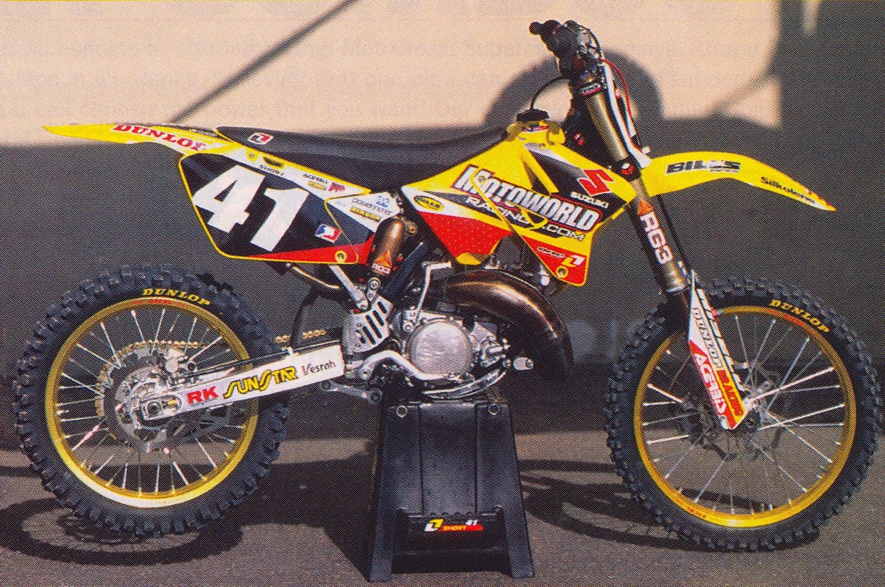 2003 Motoworld Suzuki RM125 of @andrewshort29 - @dirtbikemag 📸