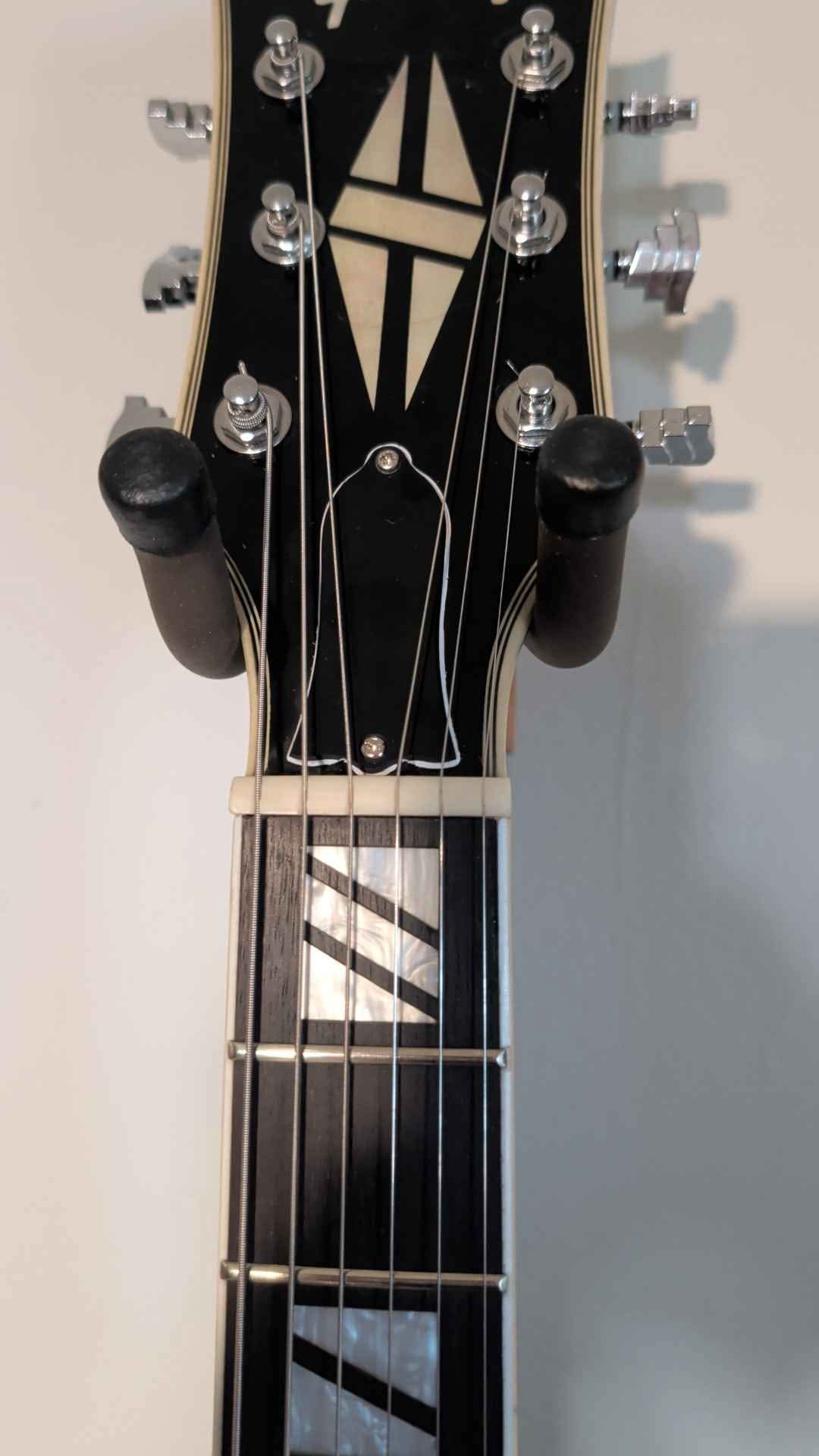 Chibson Les Paul Custom - Electric Guitars | Facebook Marketplace ...