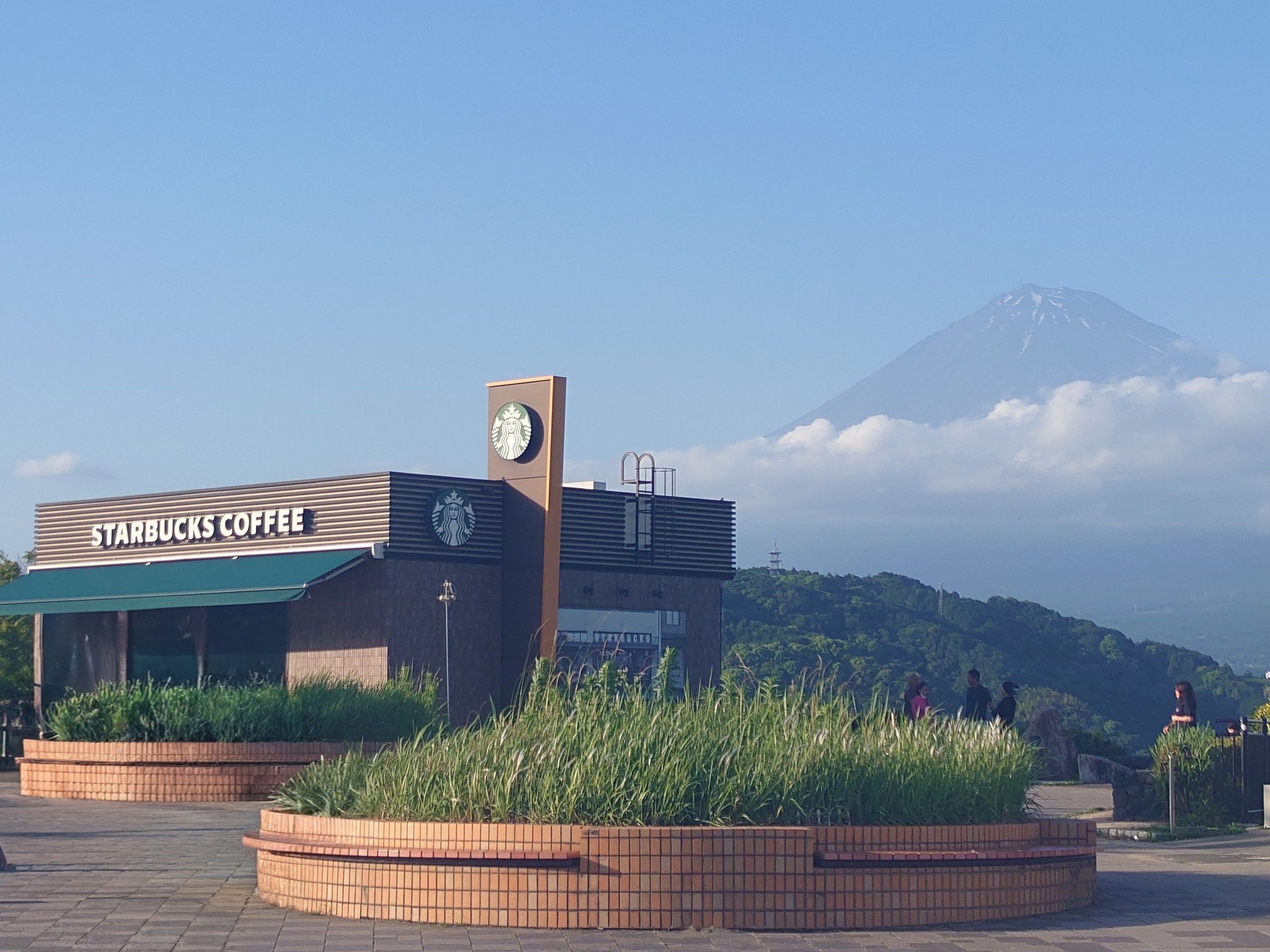 令和8年5月30日 17時09分 日本一富士山がキレイに見えるスタバ （高橋 