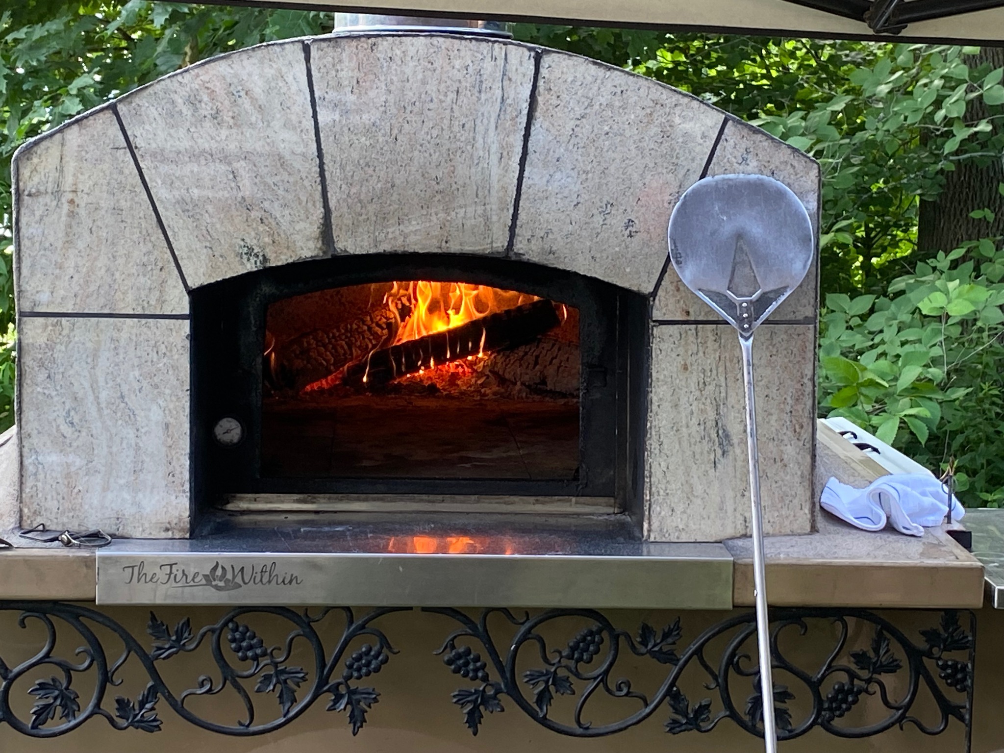 Fireworks Mobile Wood Fired Pizza | Turner ME