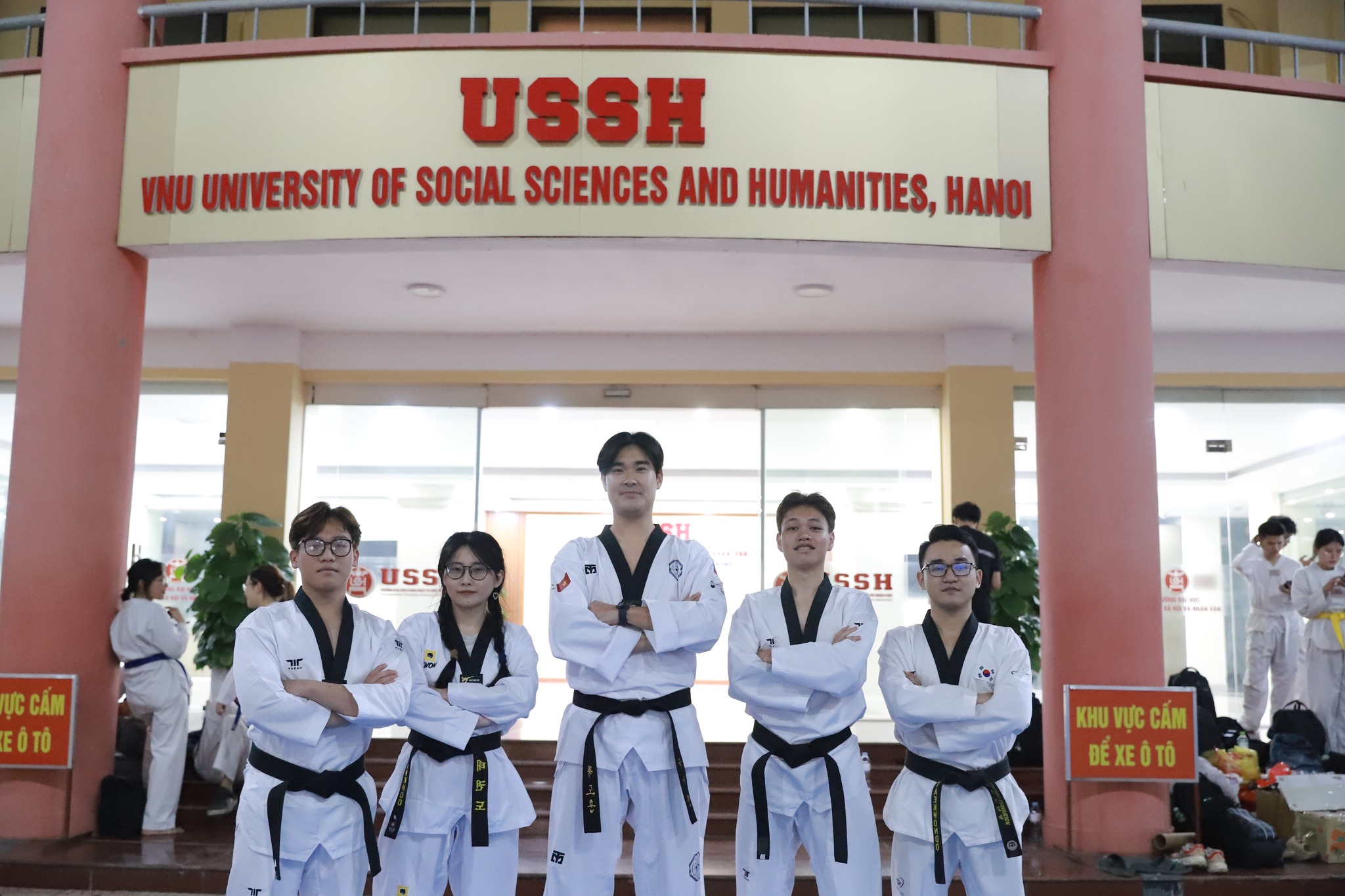 Câu lạc bộ Taekwondo USSH - Tigers Demonstration Team | Hanoi