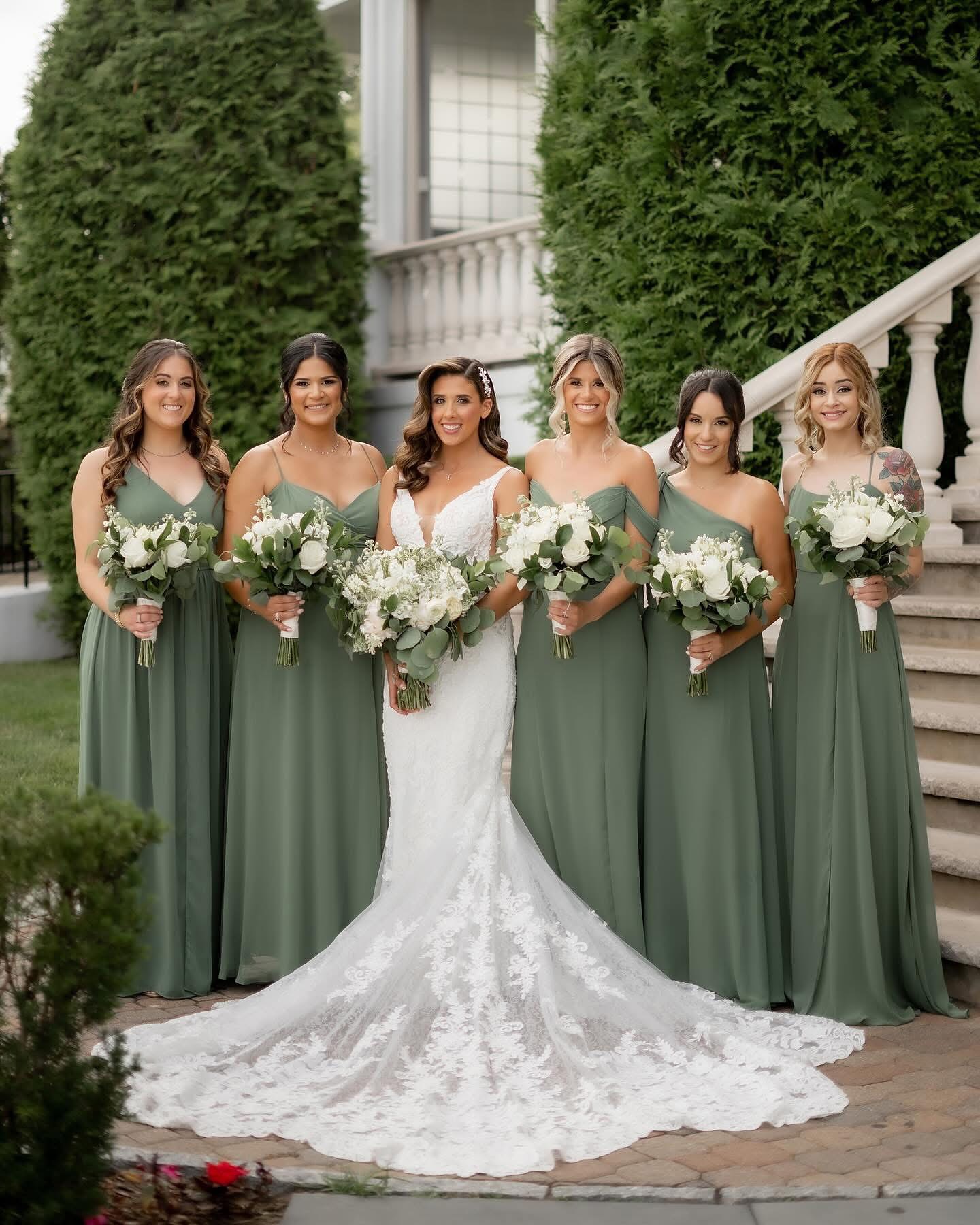 Carolyn Green Bridal