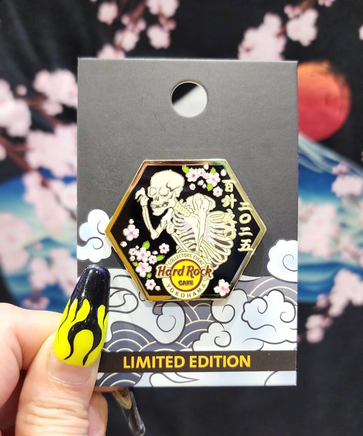 👻Yokai Series Pin👻 販売中！！✨ 骸骨と桜のモチーフが印象的な、和