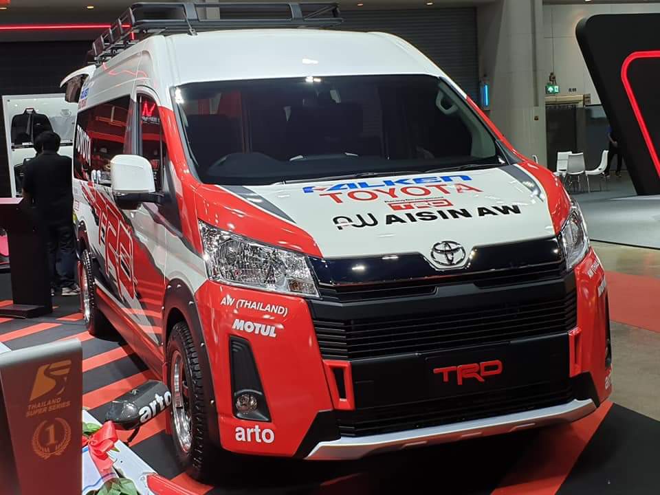 HIACE - Toyota Hiace TRD spesifikasi Rally