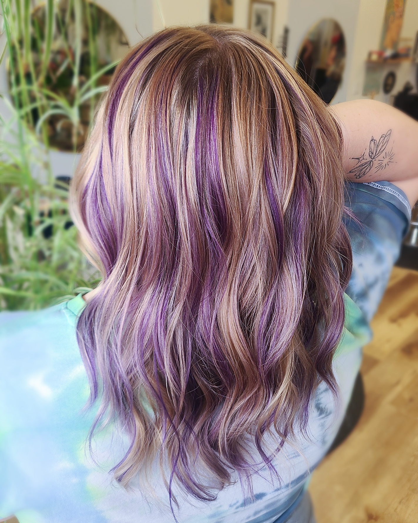 Vibrant Dimensional Highlights at Salon 529 in Joplin