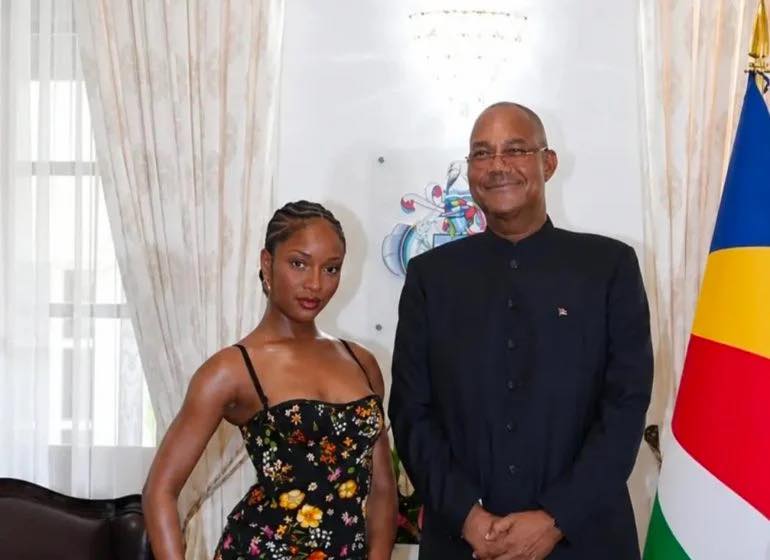 Ayra Starr meets Seychelles president ahead of the nation's 50th