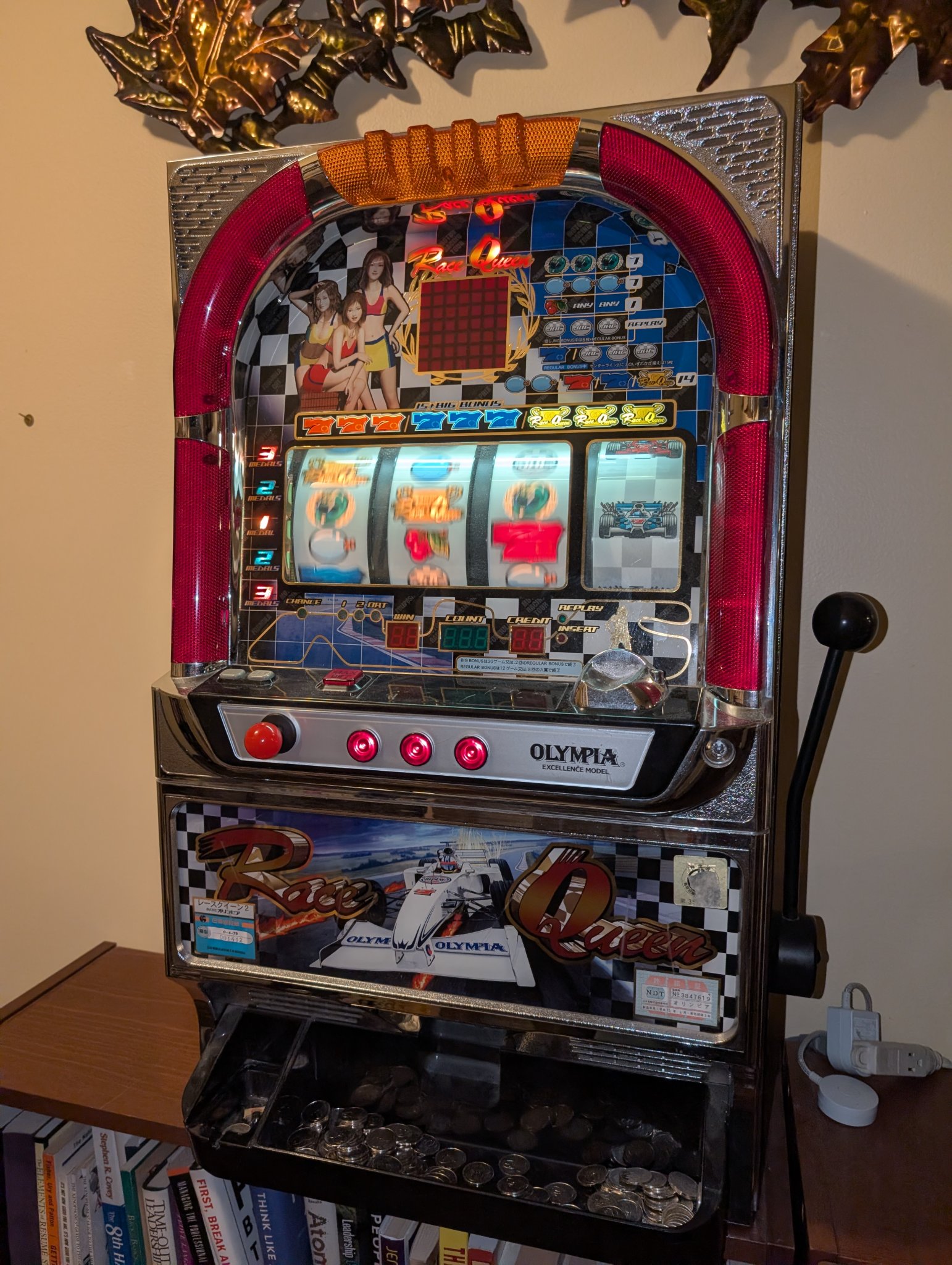 Pachislo Slot machine with side-pull handle - Slot Machines - Sciota ...