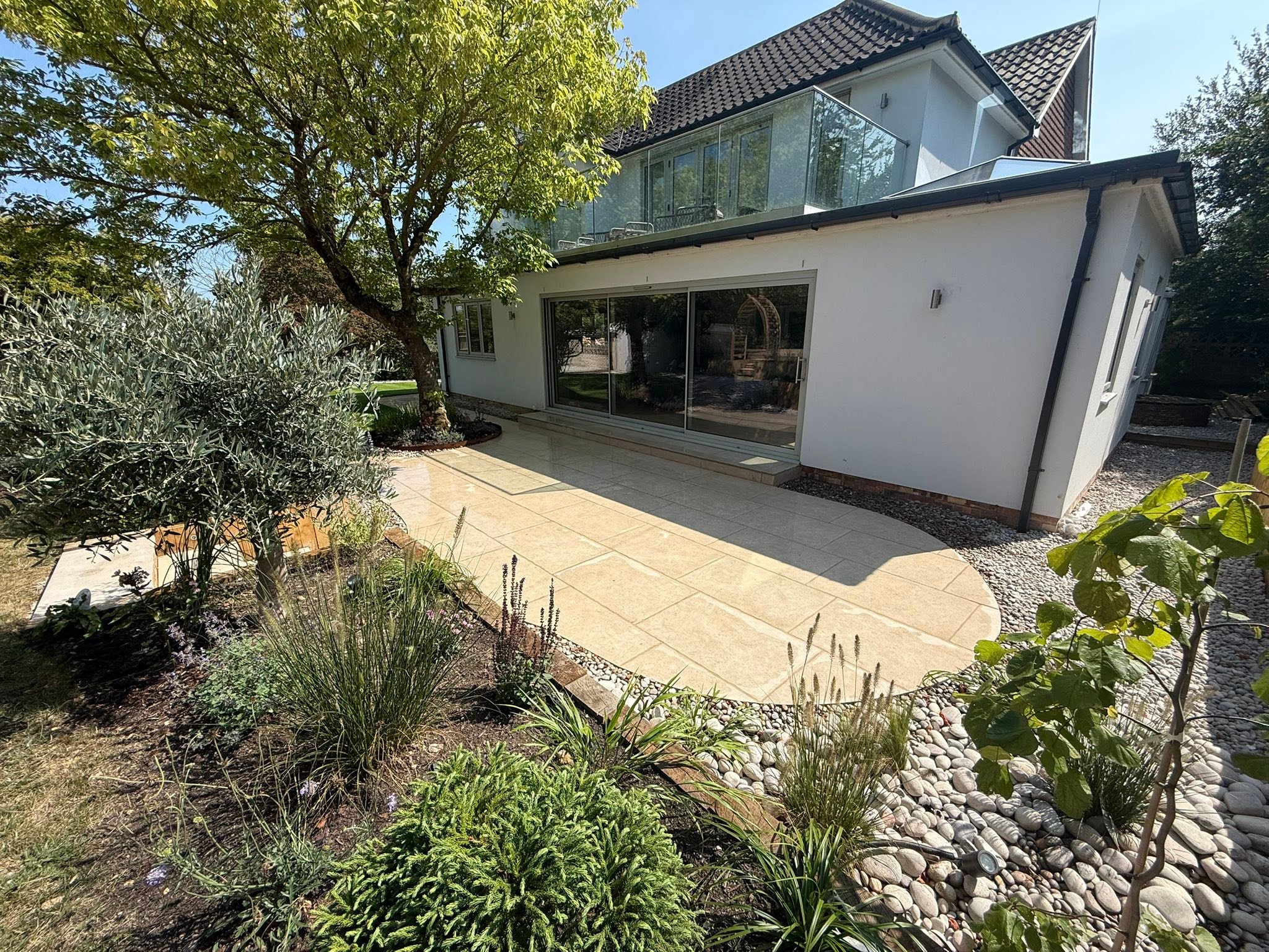 Dominic... - Dominic Richards Landscaping & Design LTD