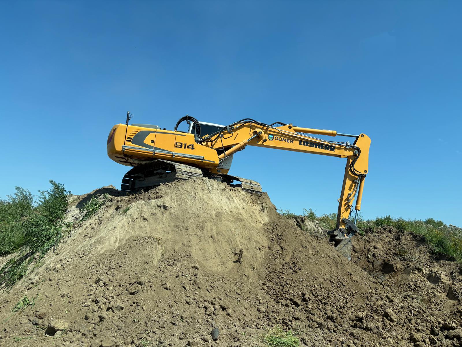 Oomen Landbouw & Loonwerk... - Oomen Landbouw & Loonwerk