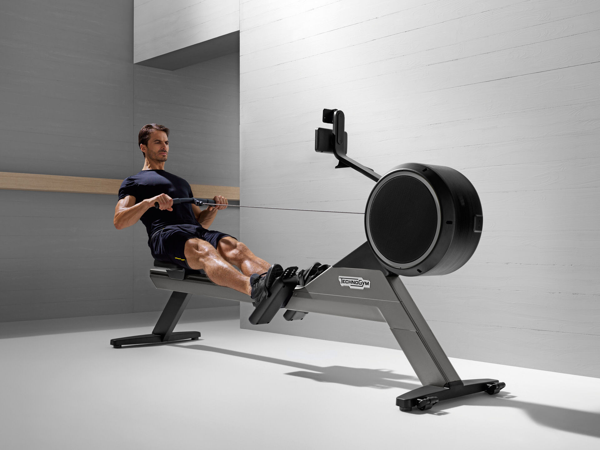 Technogym - Technogym Skillrow redefines indoor rowing with Aquafeel ...
