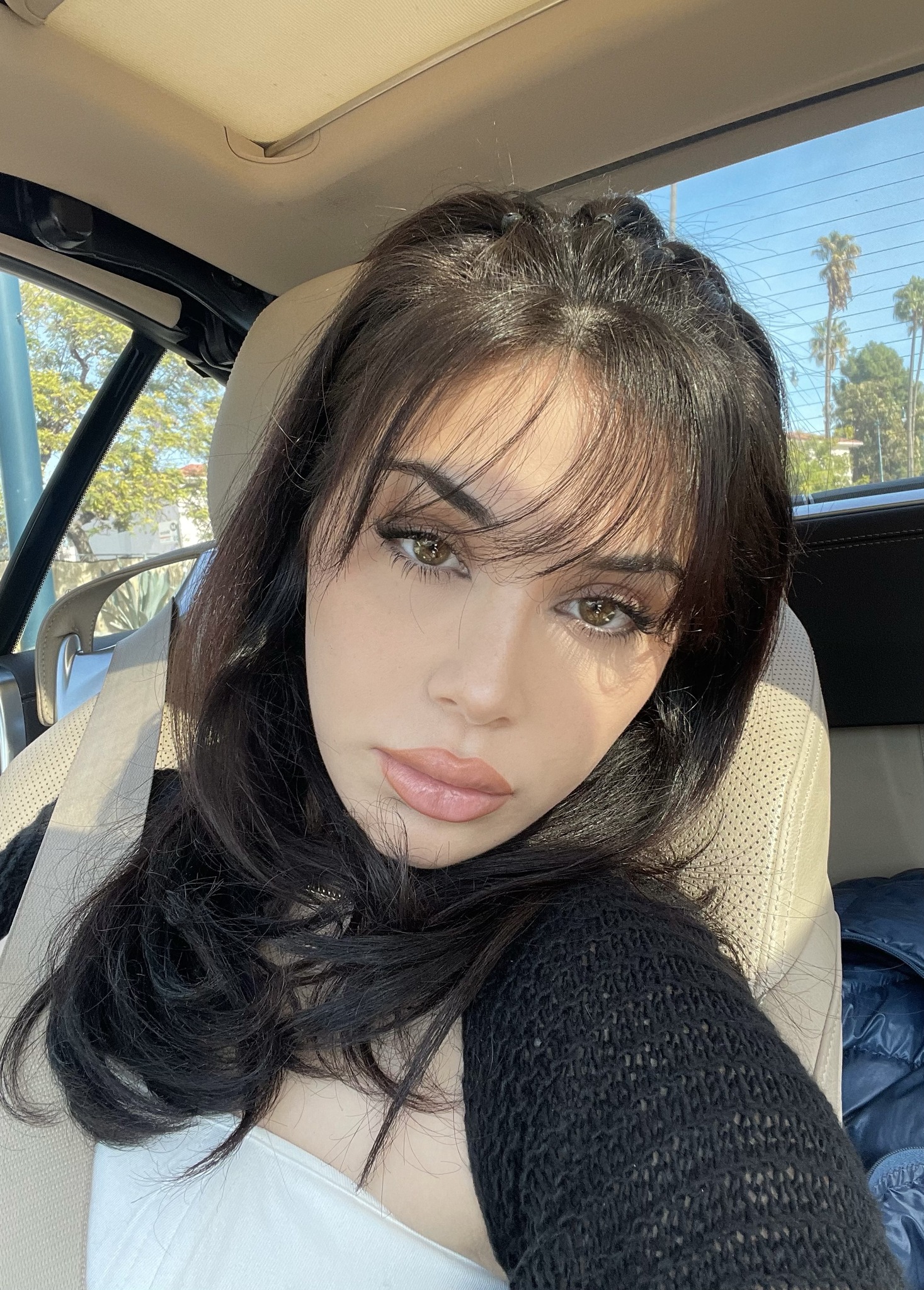 easy fall hair inspo🕷️ missed my dark hair so much rhode skin peptide ...