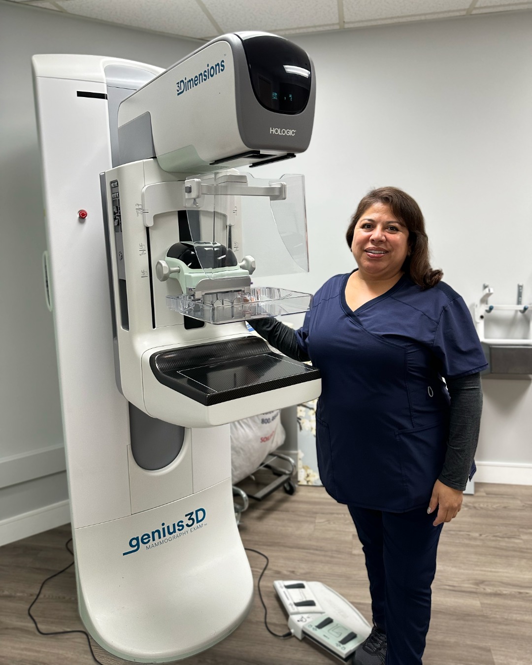 Rolling Oaks Radiology Oxnard Women's Center | Oxnard CA