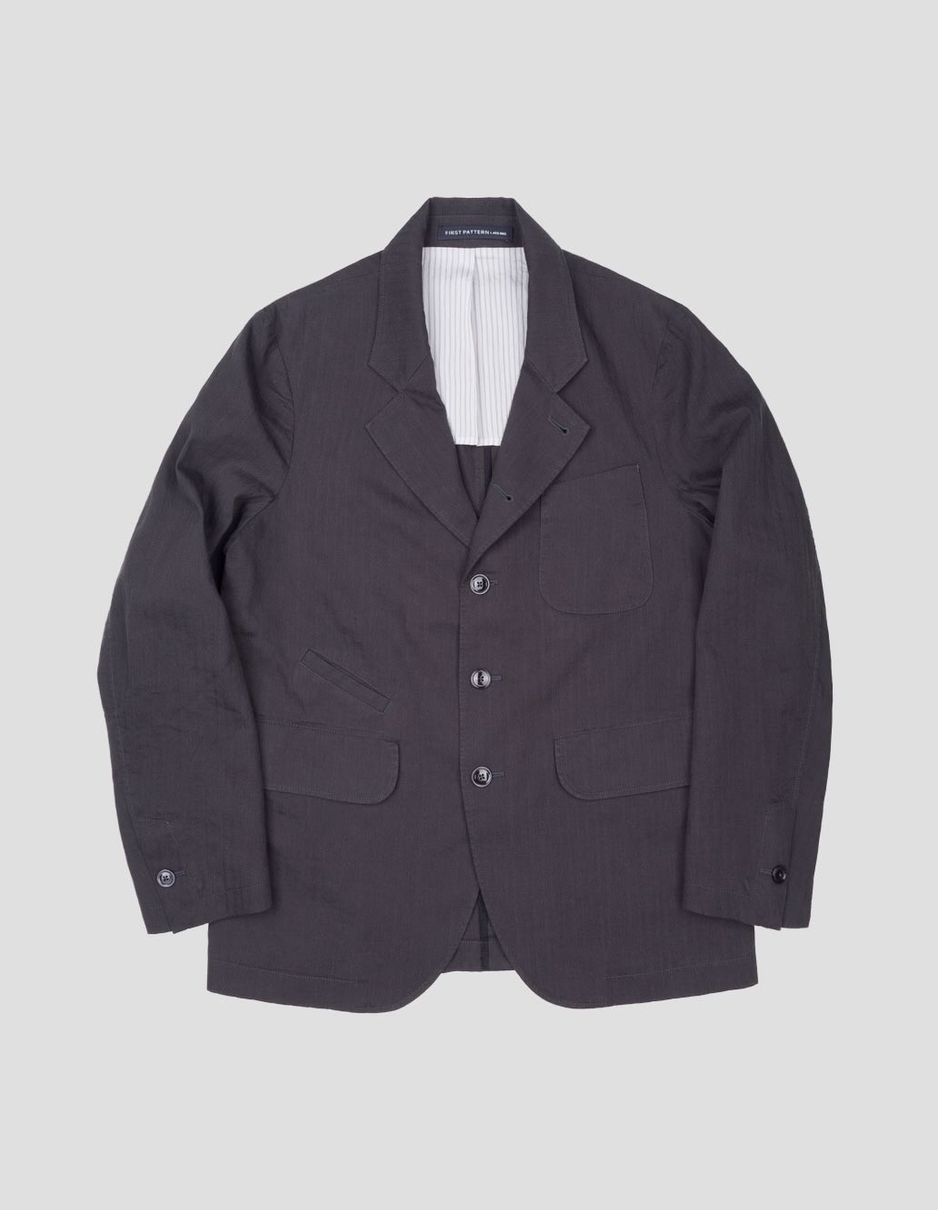 The new micro herringbone fabric is now online. Woven in Veneto