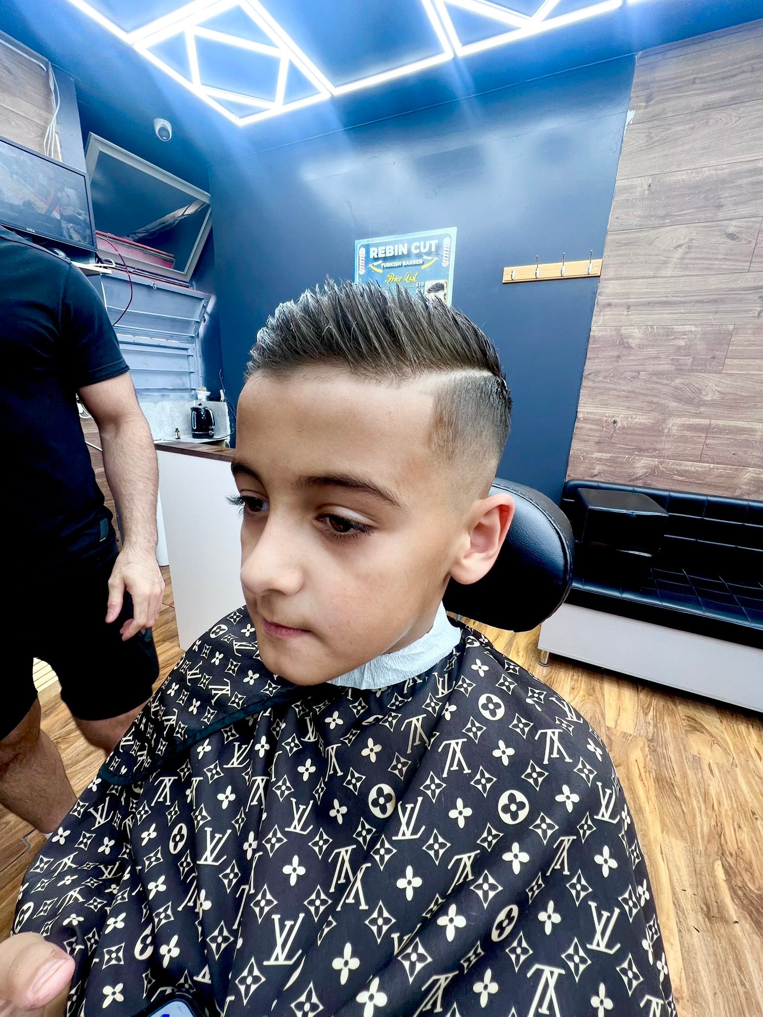 Rebin cut | Hamilton