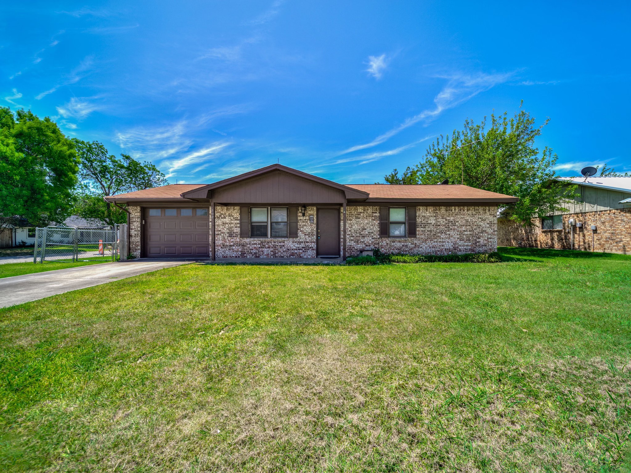 Southernlifeliving.com - 200 Dartmoor Dr, Celina TX 4 Bedroom 2 Bath ...