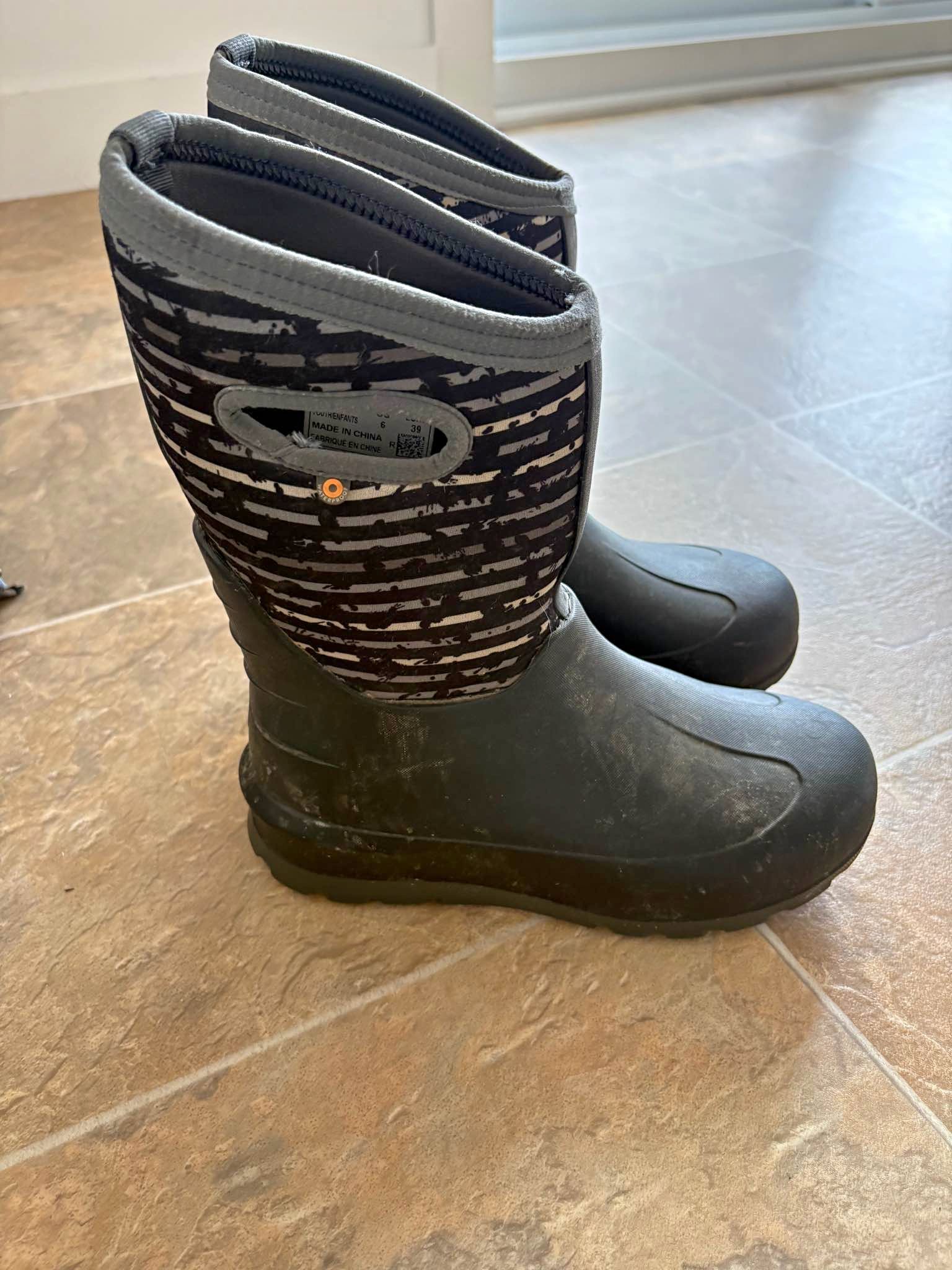 Botte bogs - Boots - Cabano, Quebec | Facebook Marketplace | Facebook