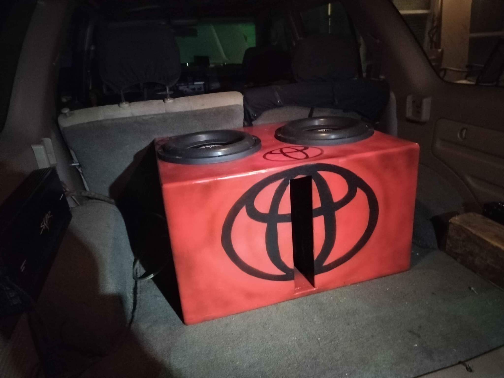 Custom subwoofer boxs - Subwoofers & Enclosures | Facebook Marketplace ...