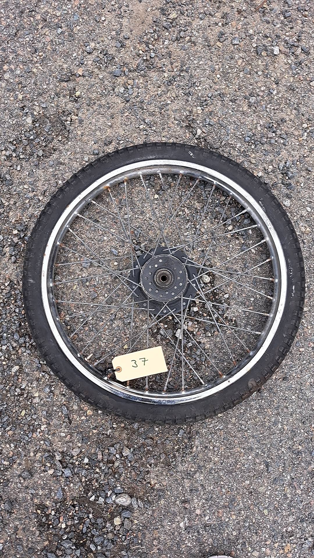 Usikker hva det har stått på, bud ønskes