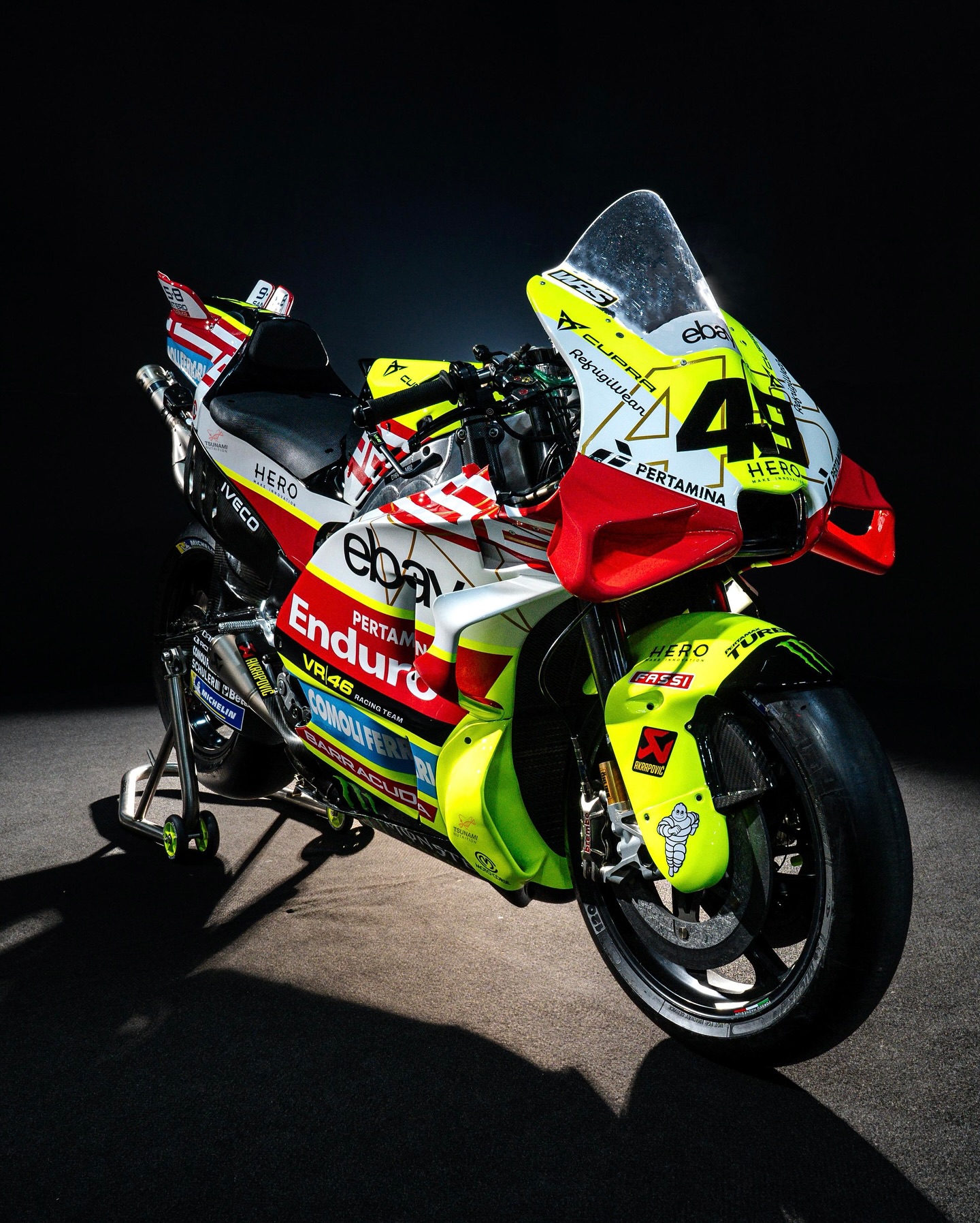 Deep into the new #IndonesianGP Livery 🇮🇩🤩 Rate it from 0 to 10