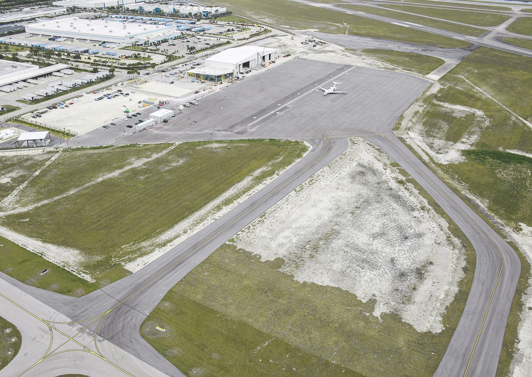 Jet Aviation - Our new FBO and hangar facilities at Miami... | Facebook