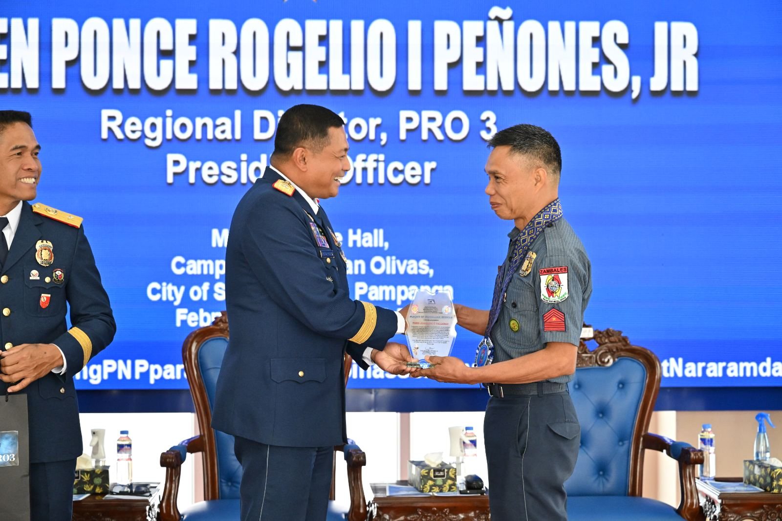 Police - PRO3 RD PBGEN JOSE S HIDALGO JR paid courtesy call to Hon ...