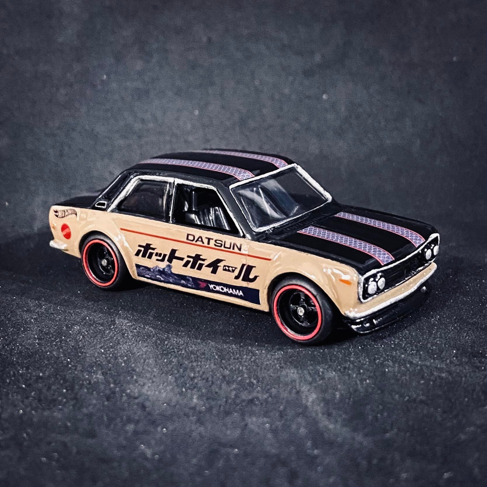 Replicating Japan convention Datsun 510 Hot Wheels