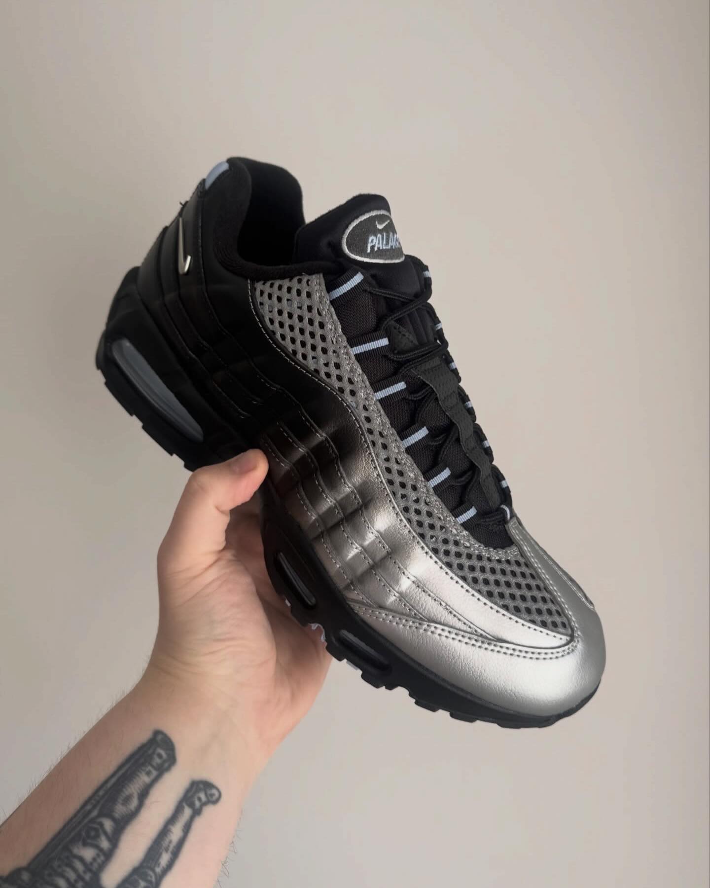 A first look at the Palace x Nike Air Max 95 ? What do we think 