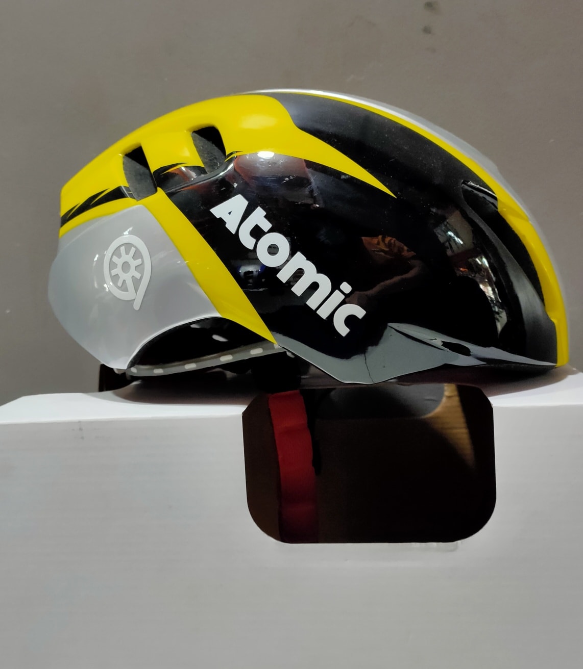 atomic bike helmet Ultra Fly And like all Backland models SAVOR AMID VISOR HD