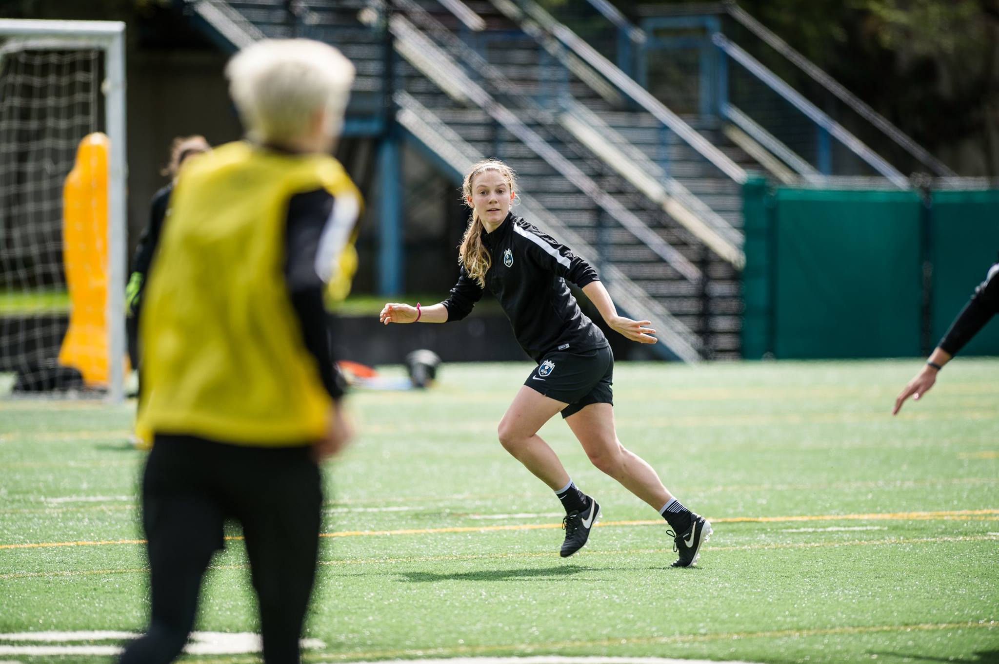 Best of luck to Rumi Utsugi, Rachel... - Seattle Reign FC