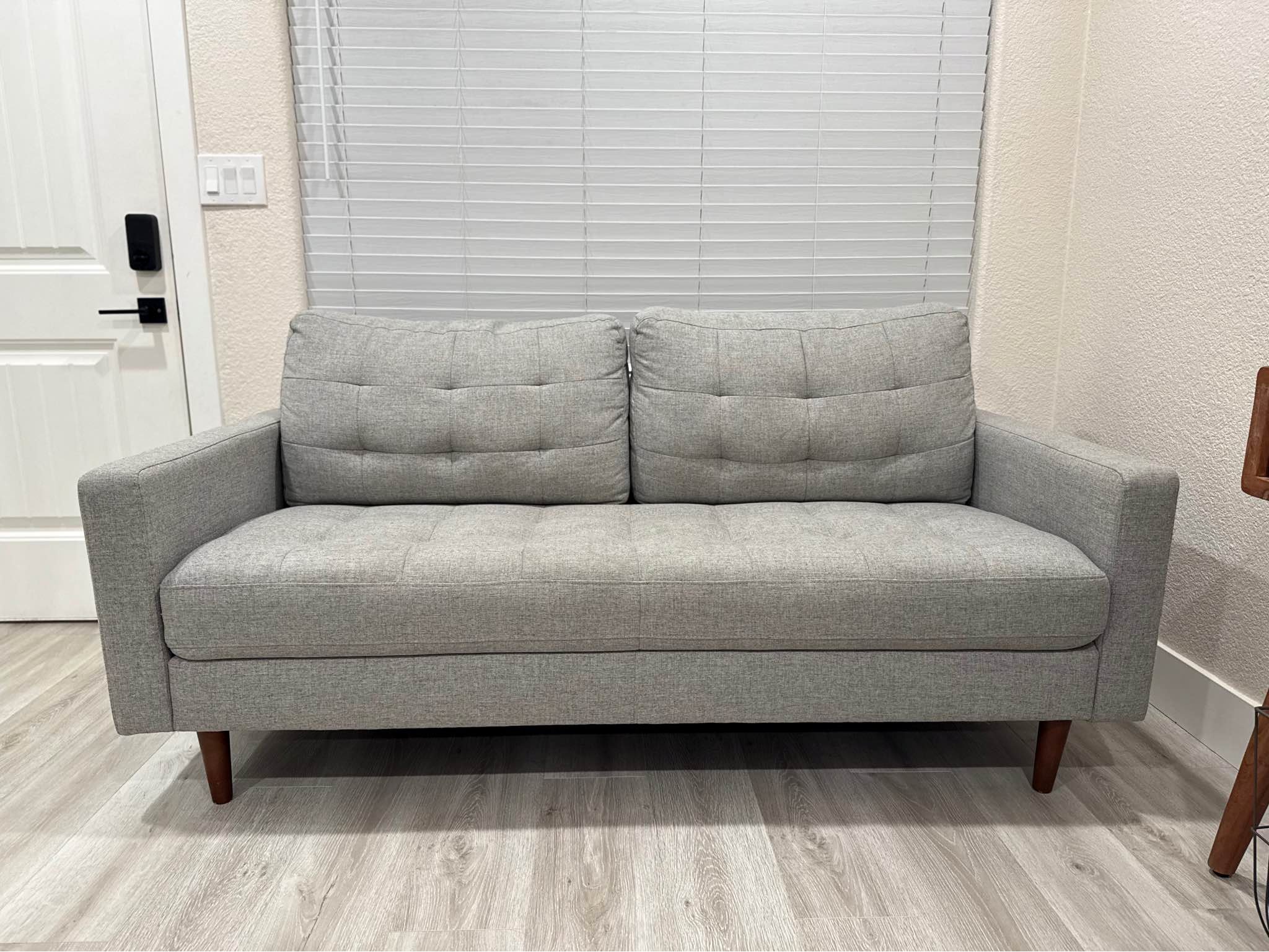 Oversized couch - Sofas, Loveseats & Sectionals - Citrus Heights