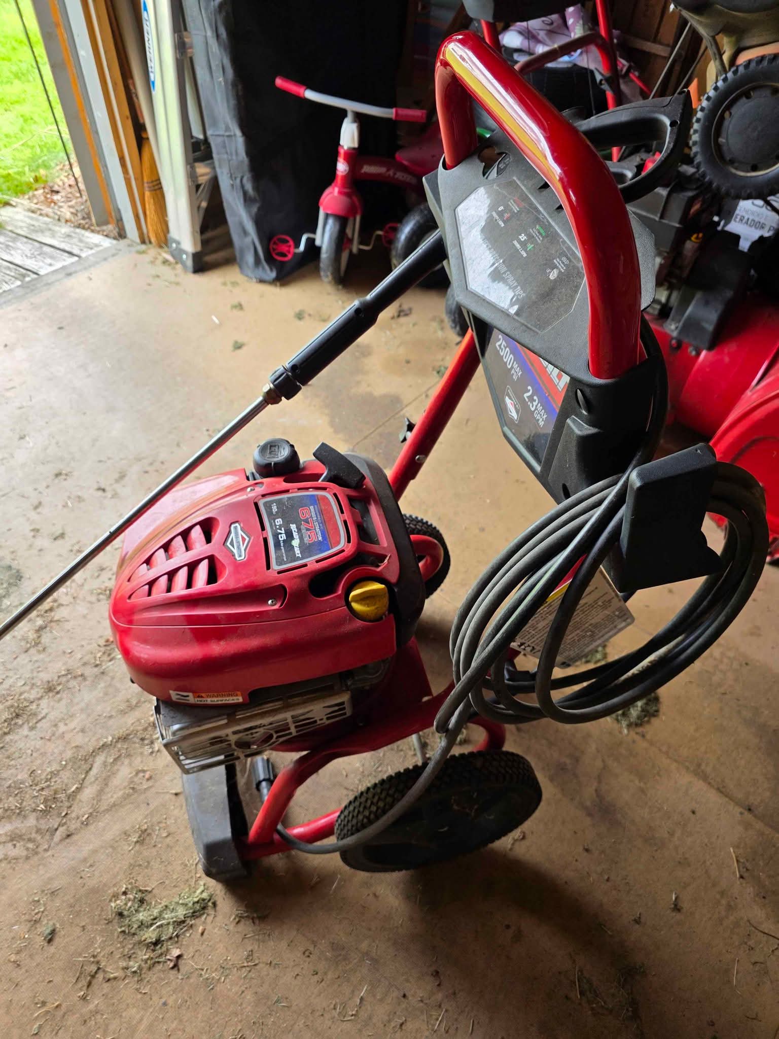 Troy-bilt 2500psi pressure washer used selling as is - Pressure Washers ...