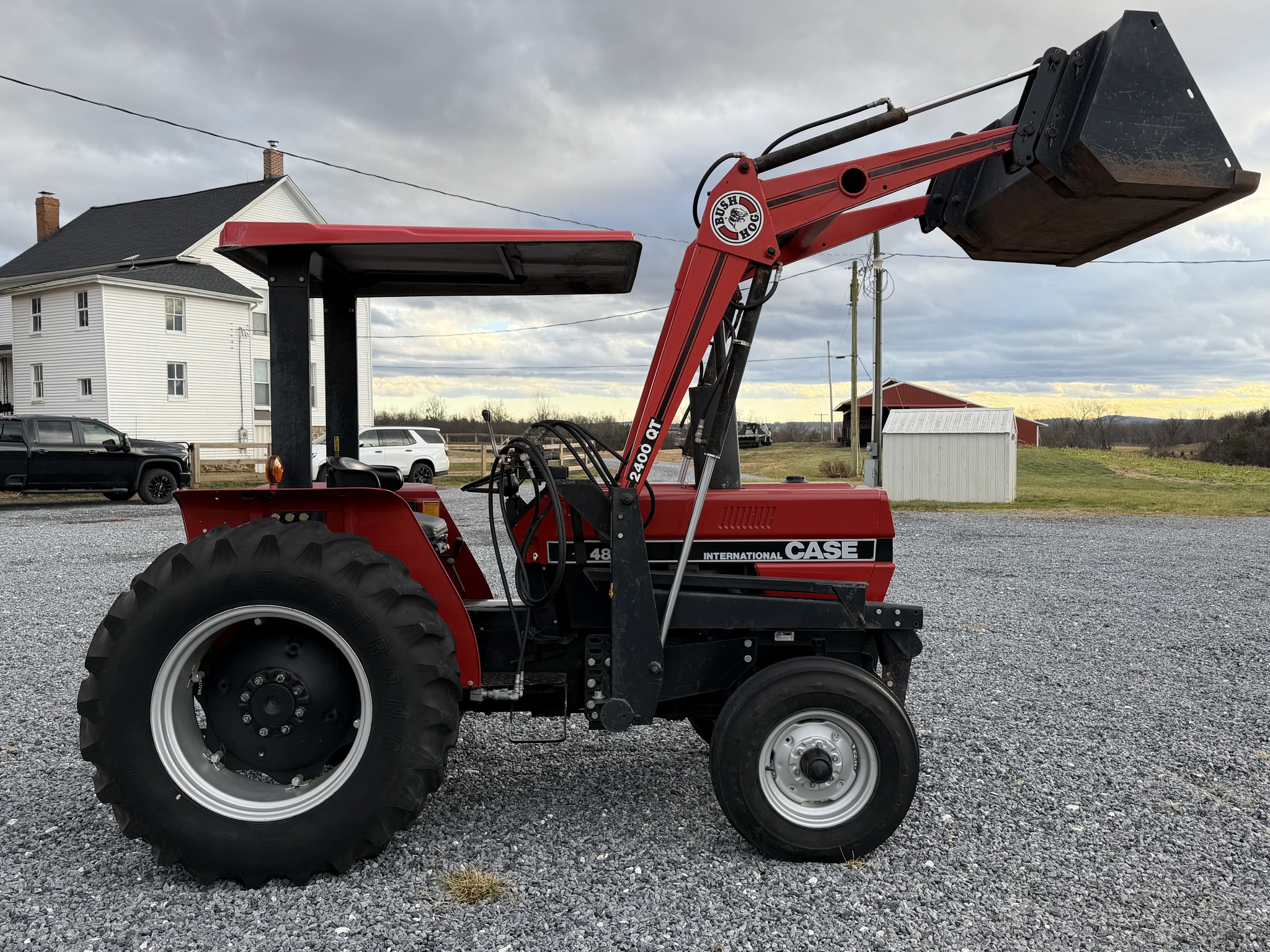 time-capsule-1988-case-international-485-tractor-712-original-hours