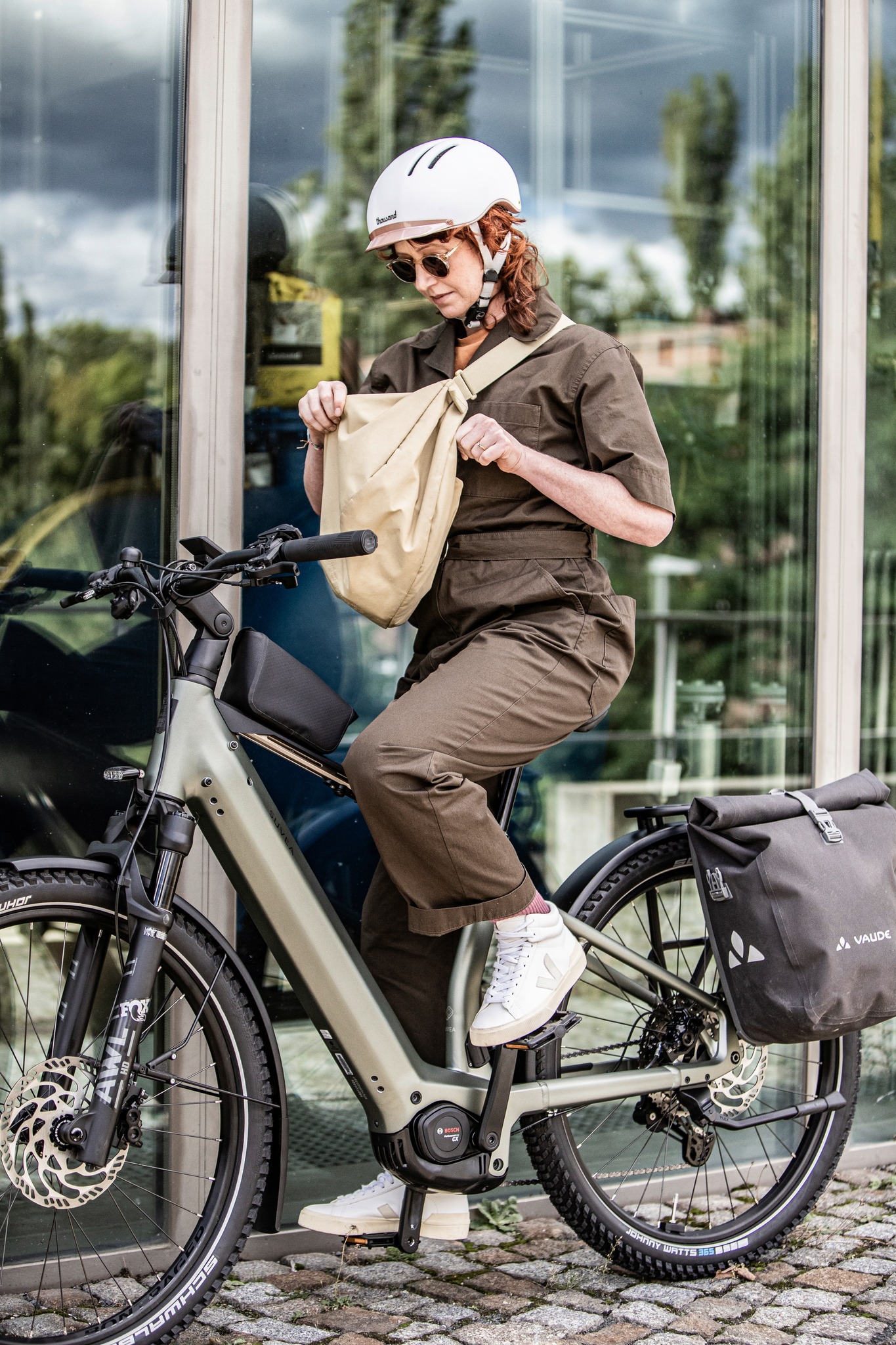 29er mountainbike Spot Bikes ebike near me Variations:Pre-Owned Exploring the trails is Hallenschuhe aus, Handschuhe an!