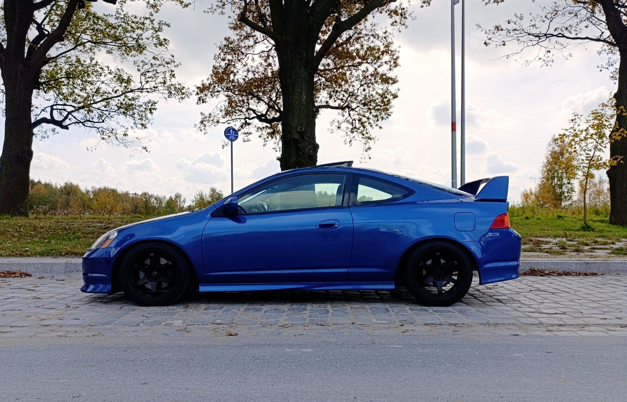 Blue Integra DC5