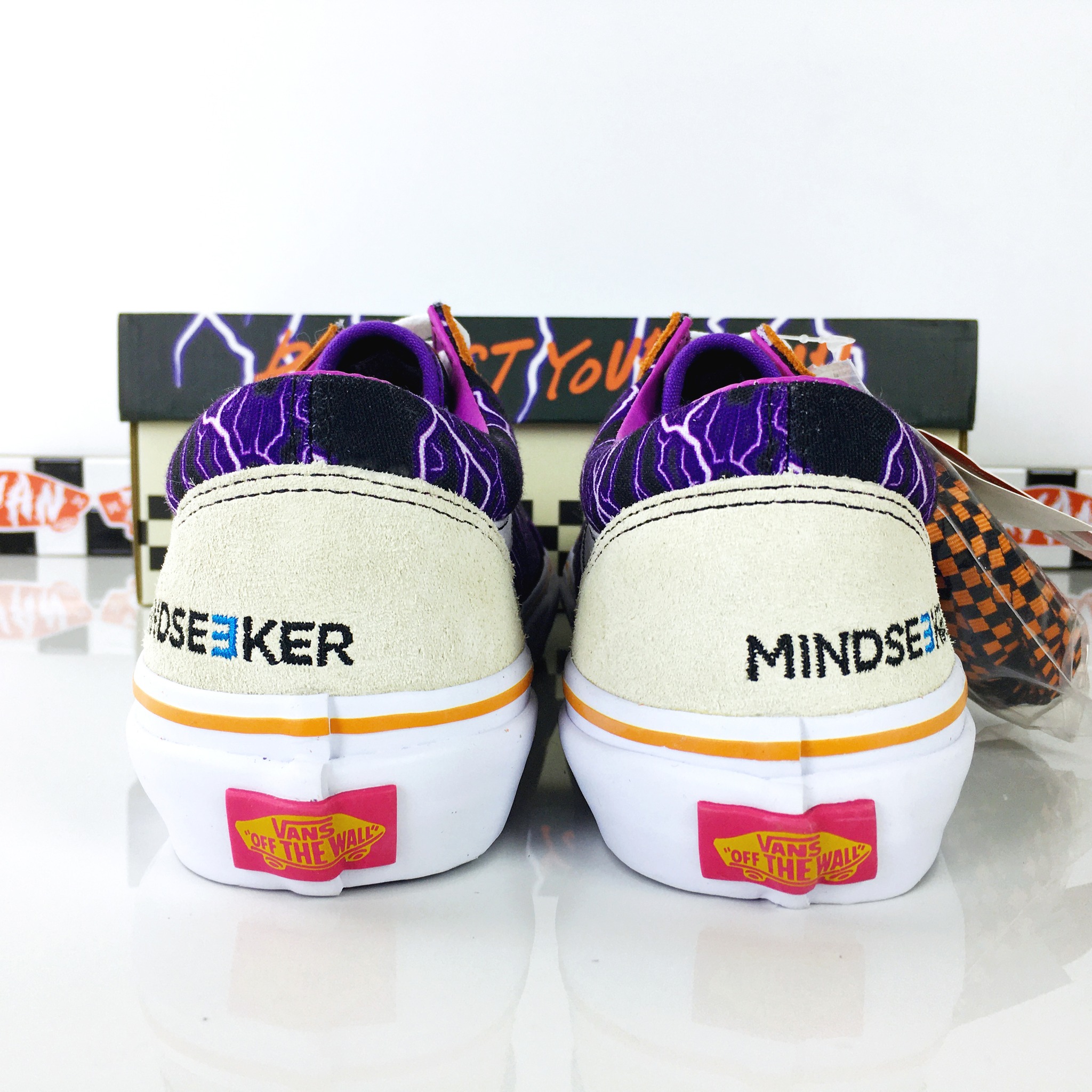 ☆ Vans x Mindseeker V.2 LIGHTING [ BOX ] [ RARE