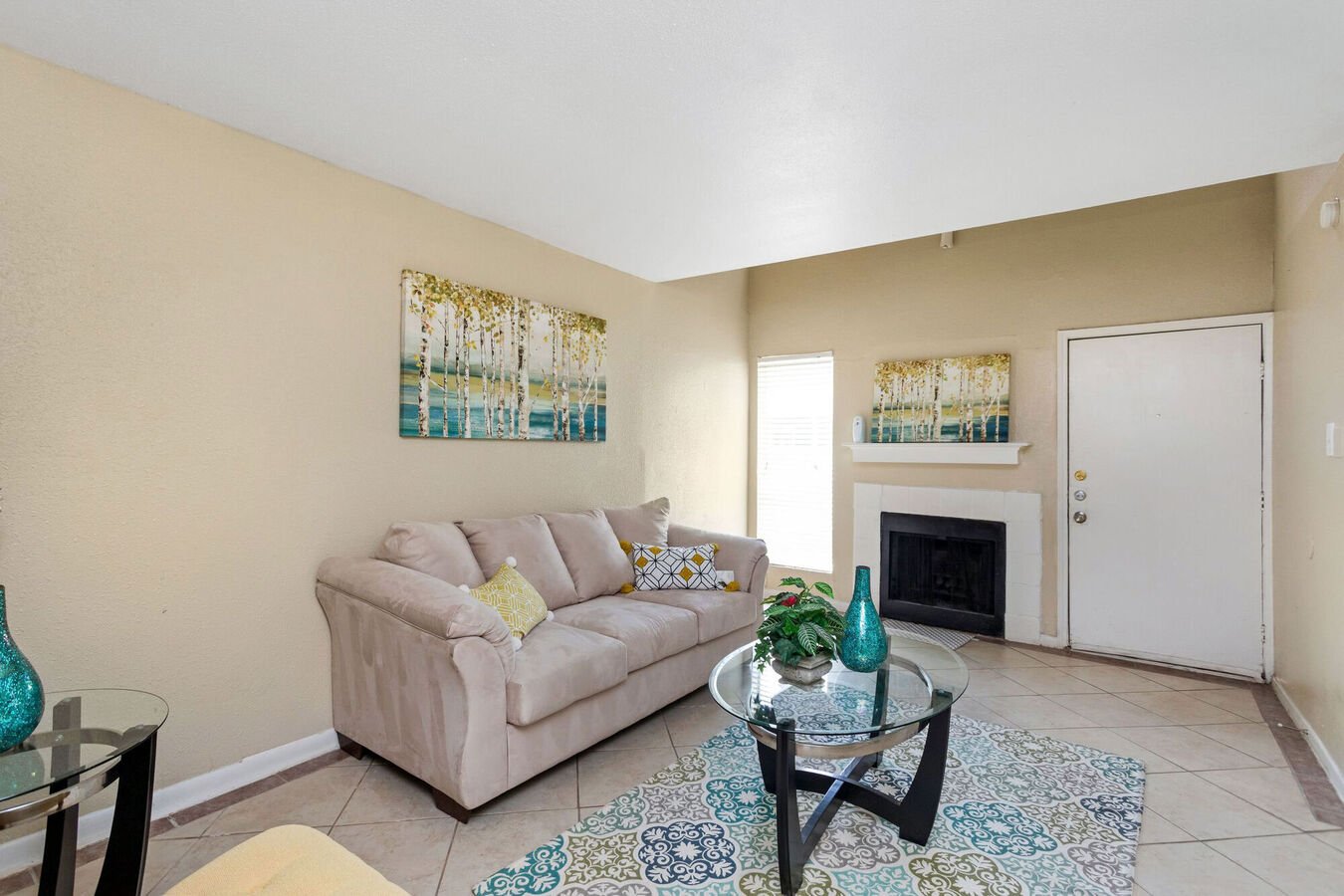El Sol Del Rio Apartments | Houston TX